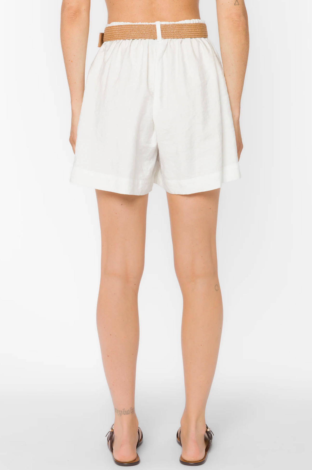 LYNETTE OPTIC WHITE SHORTS