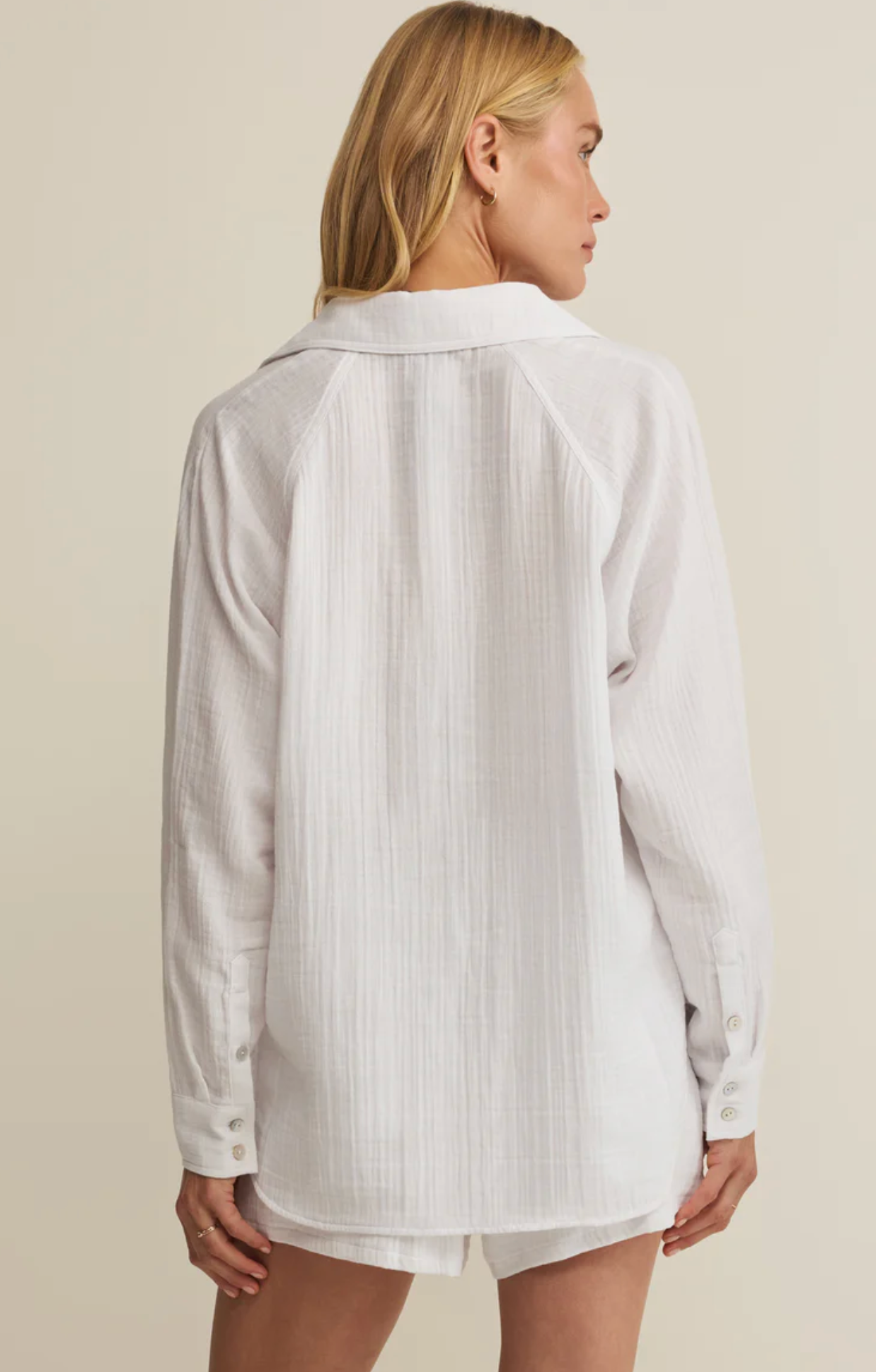 THE PERFECT AIRY GAUZE BUTTON UP