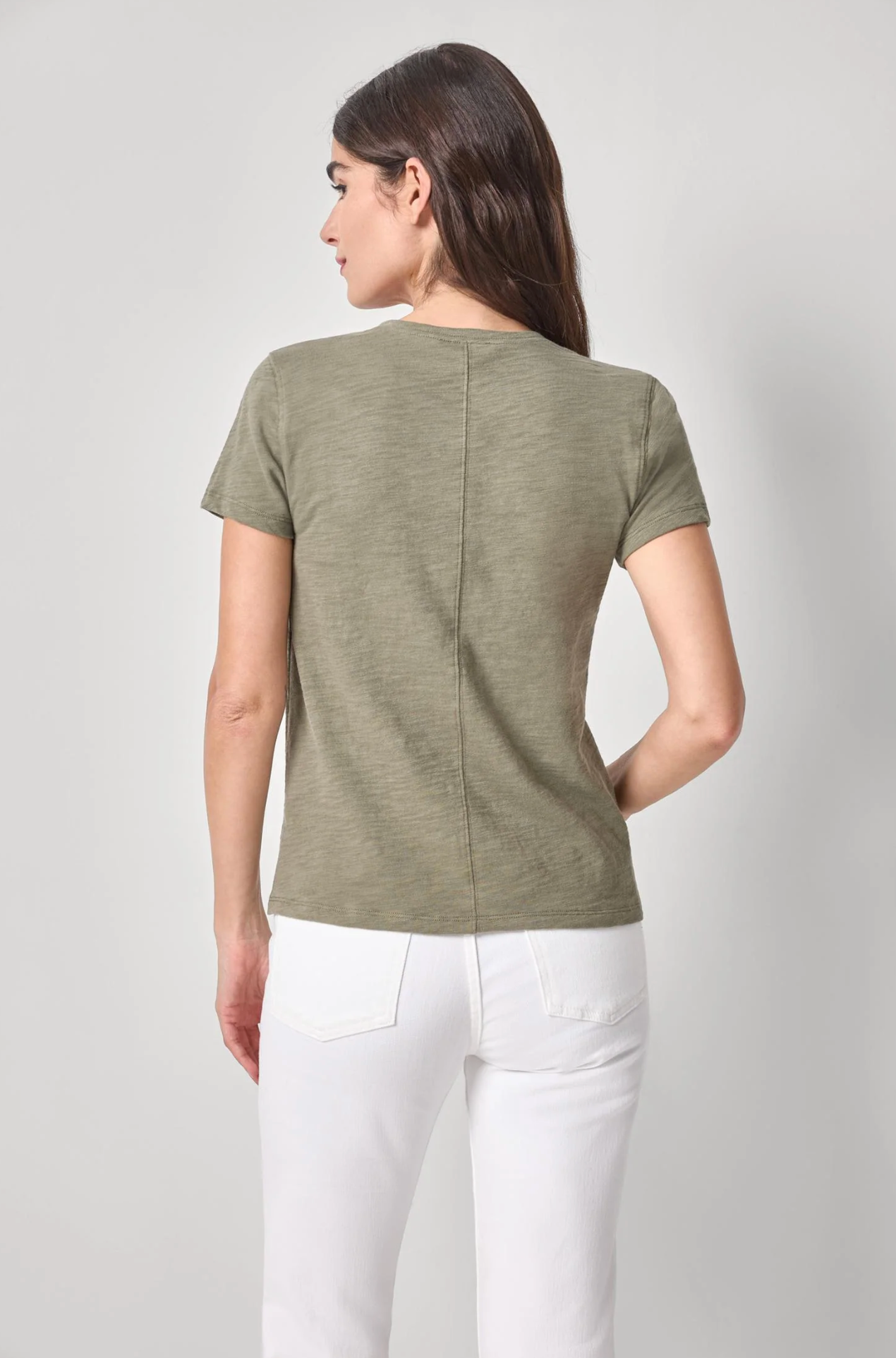 SHORT SLEEVE BACK SEAM V-NECK