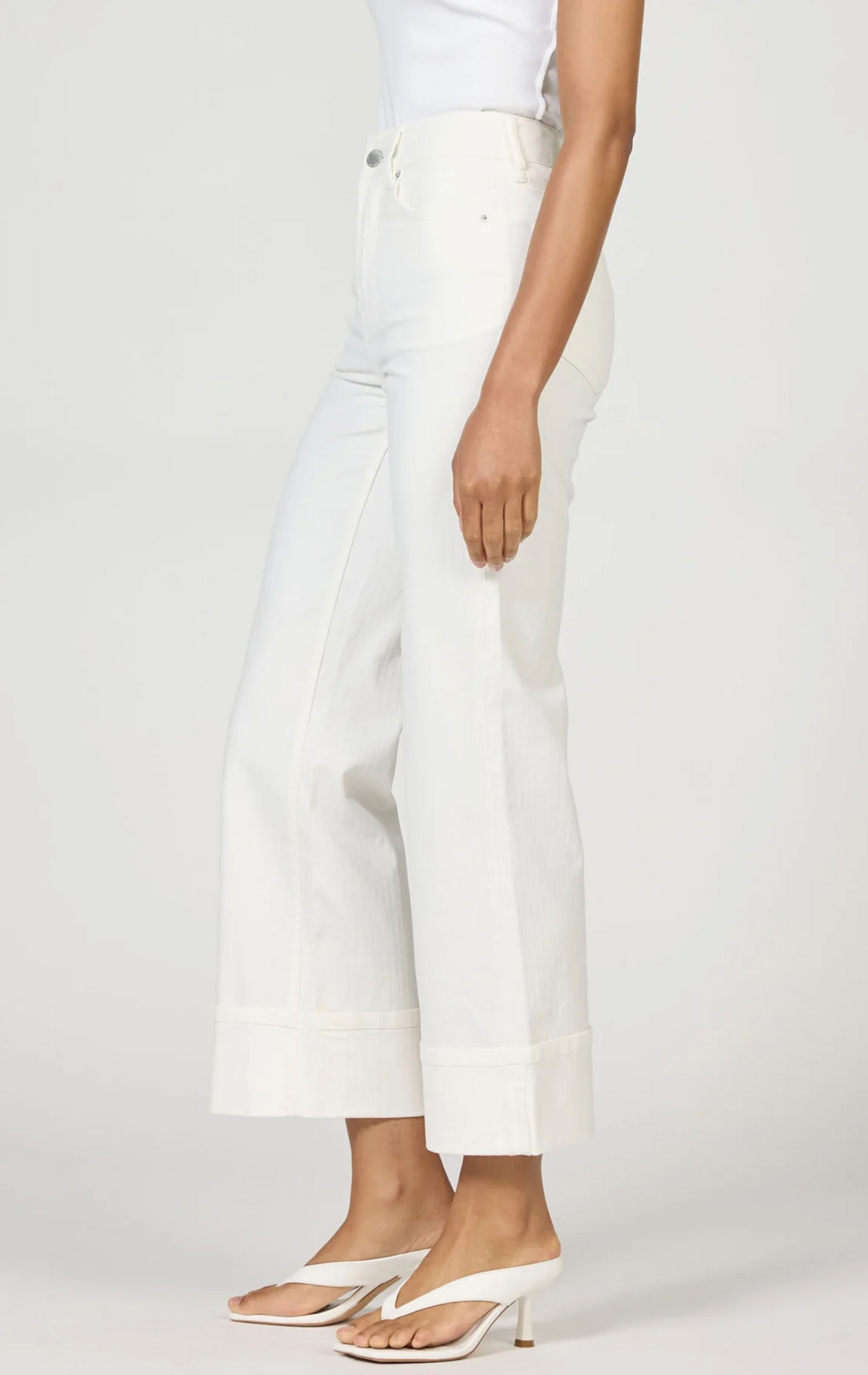 HOLLY STRAIGHT LEG JEAN