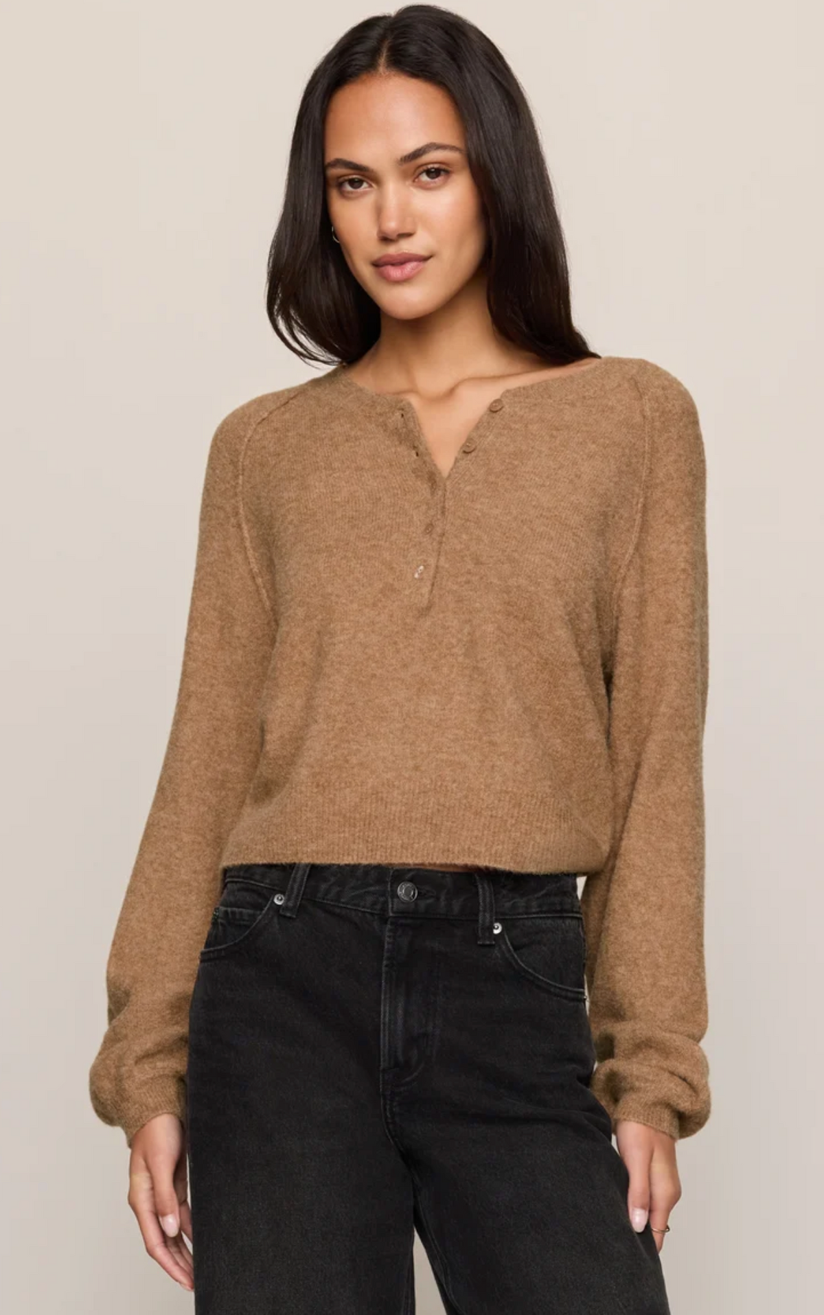 WESTMONT HENLEY SWEATER