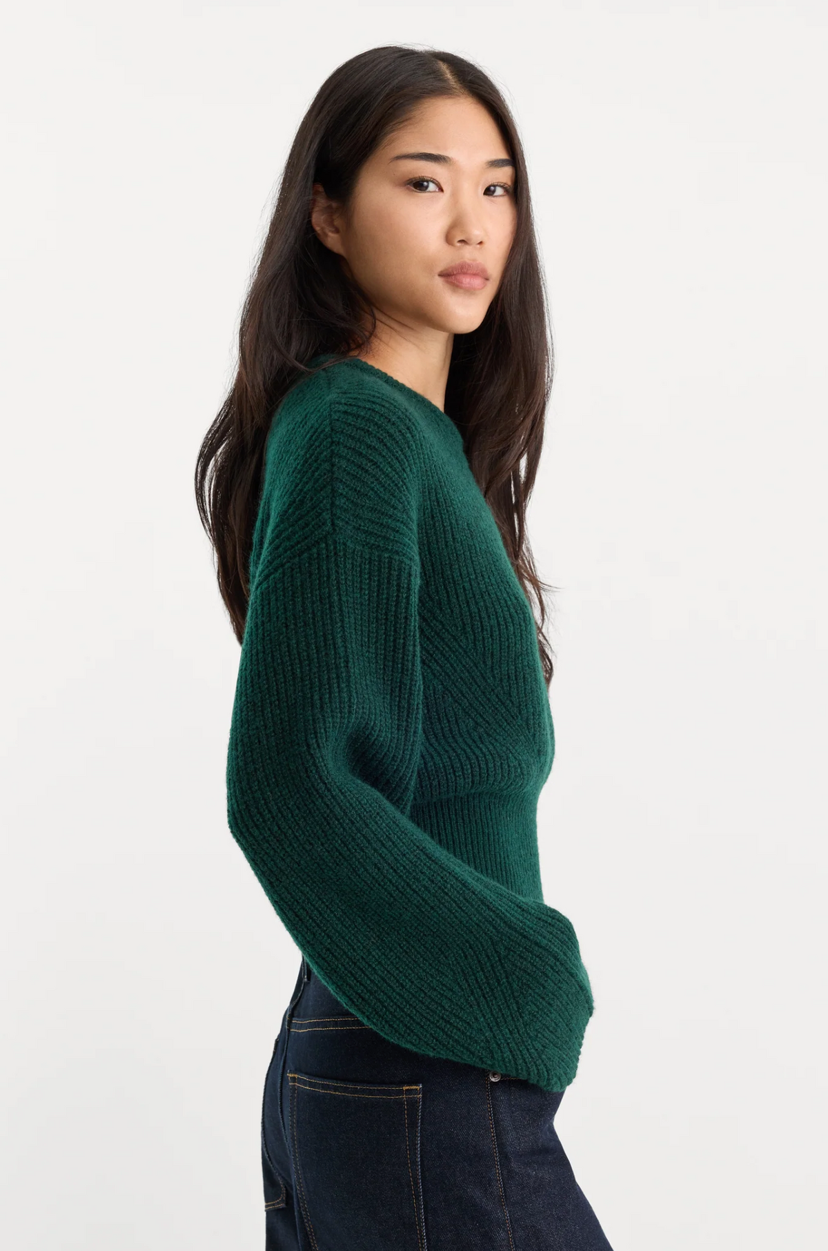 THE CHUNKY KNIT SWEATER