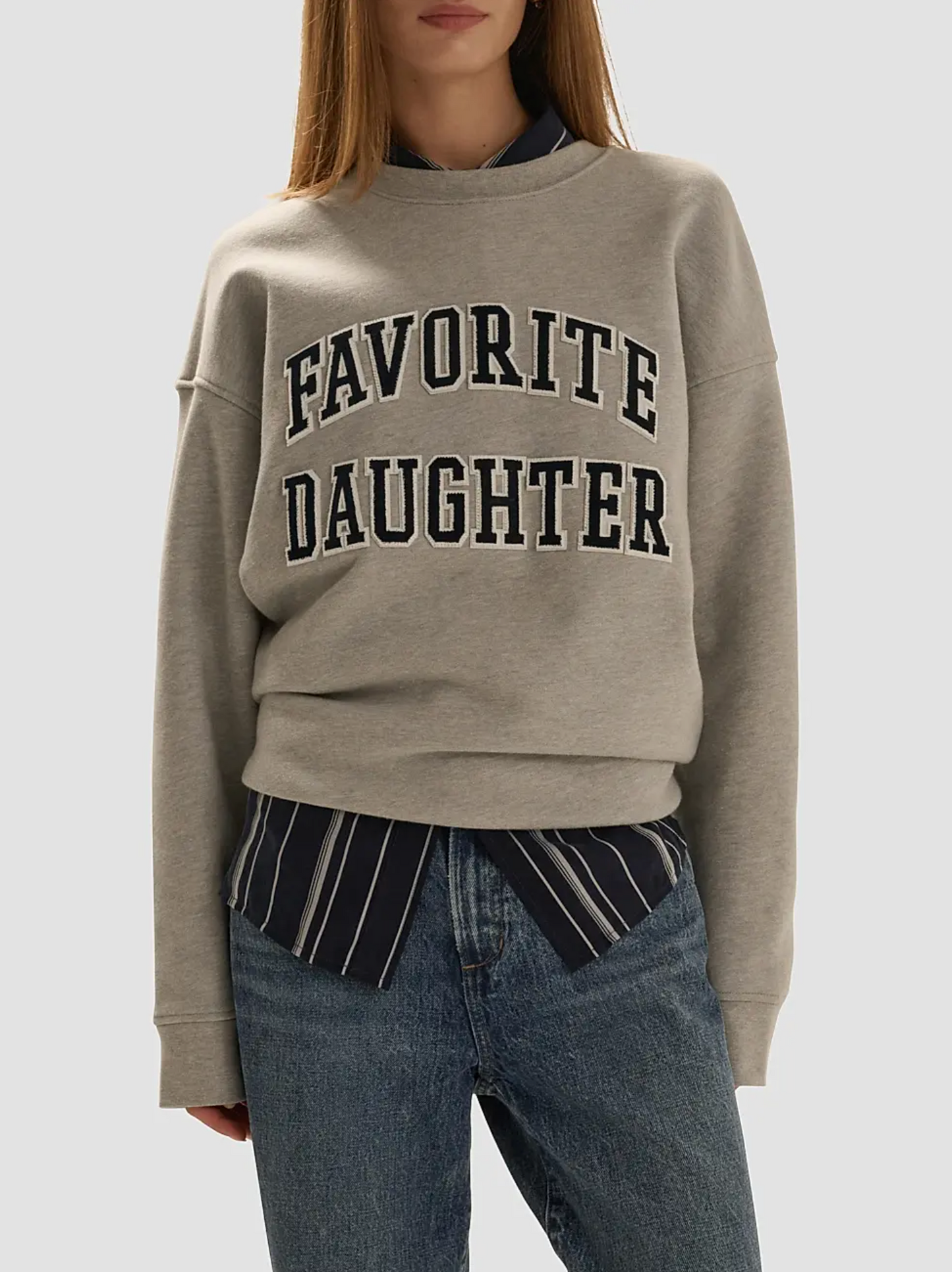 THE COLLEGIATE EMBROIDERY SWEATSHIRT