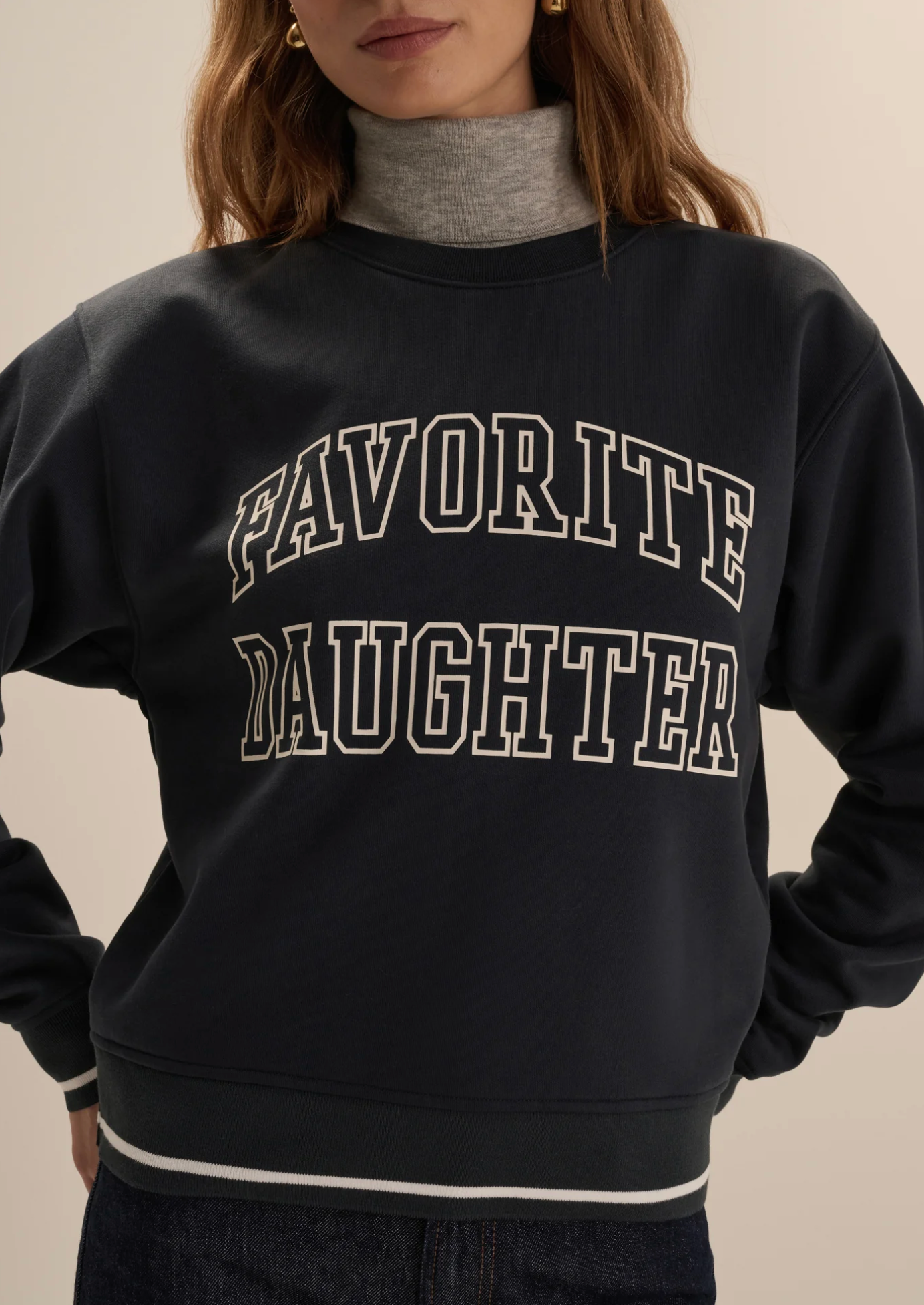 THE COLLEGIATE SPORT CLASSIC SWEATSHIRT