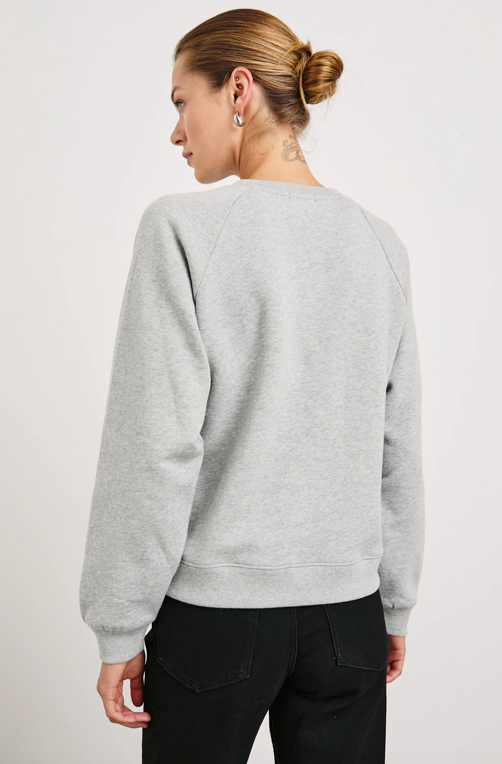 VINTAGE RAGLAN SWEATSHIRT