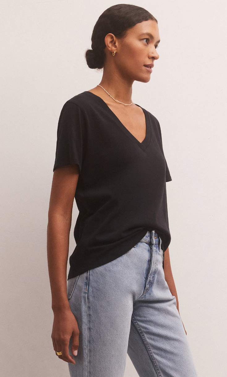 GIRLFRIEND V-NECK TEE