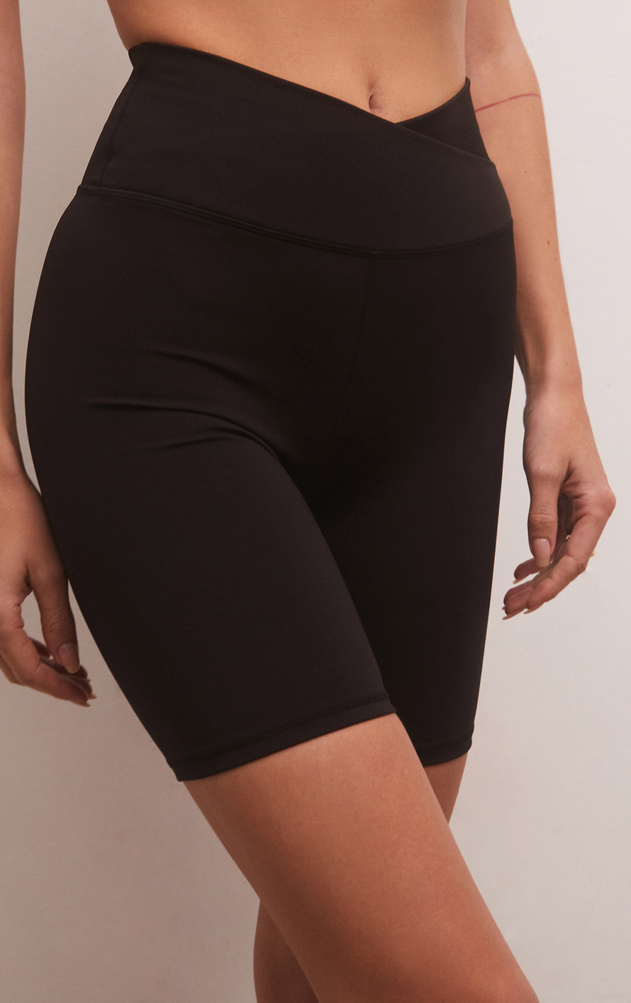 CROSSOVER BIKE RIB SHORT