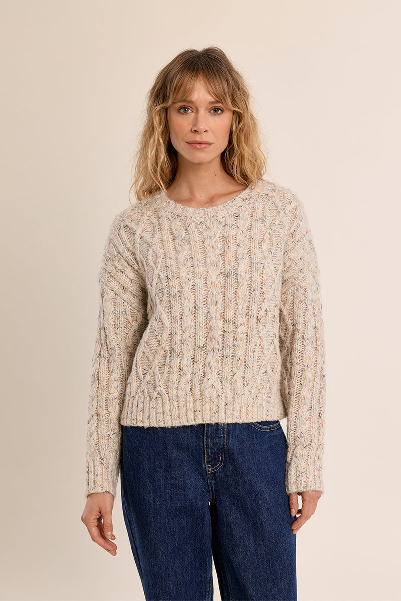 LADIES KNITTED SWEATER
