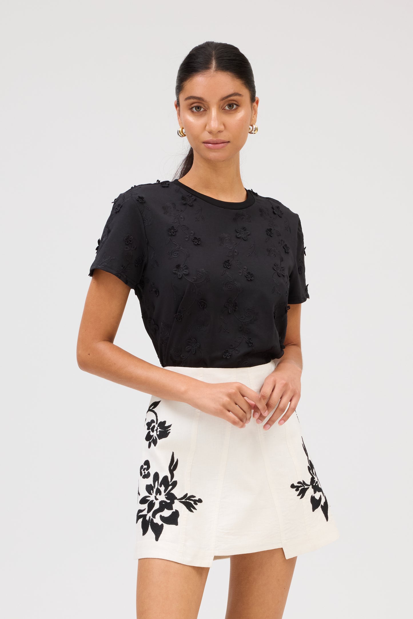 EMBROIDERED CAROLINE SKIRT