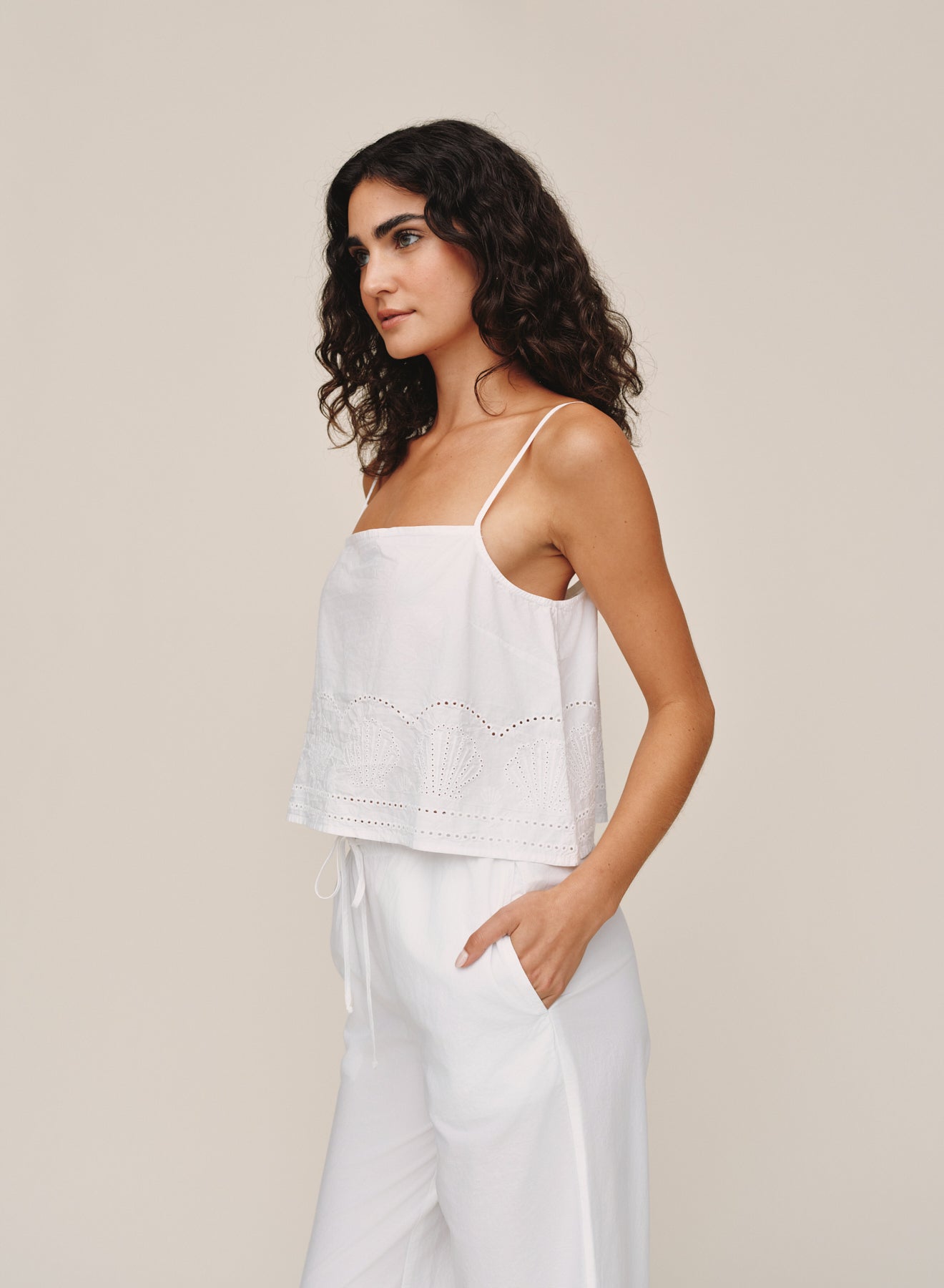 B20122-L29-304 - BUTTON BACK CAMI