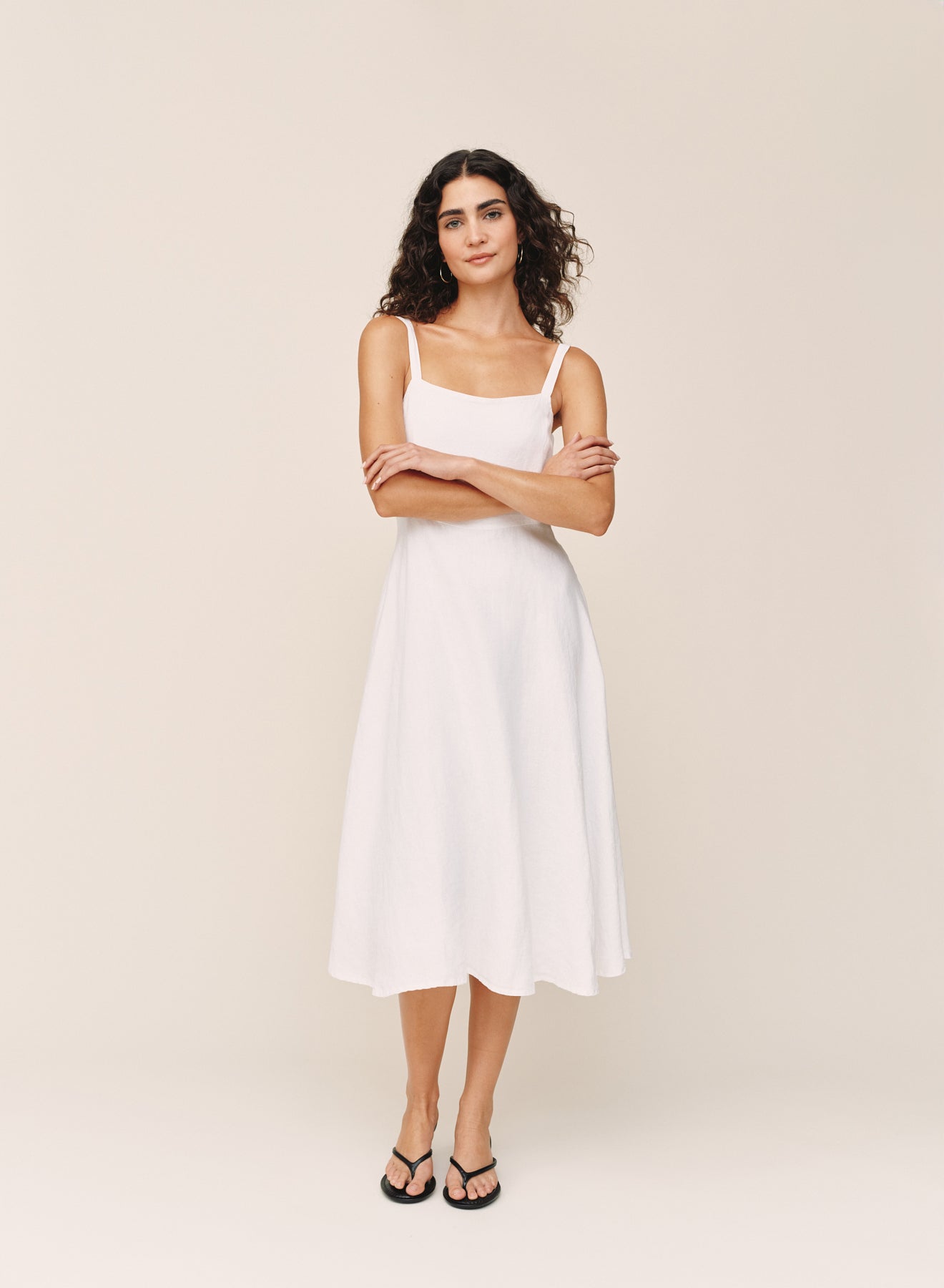 B6748-331-302 - APRON MIDI DRESS