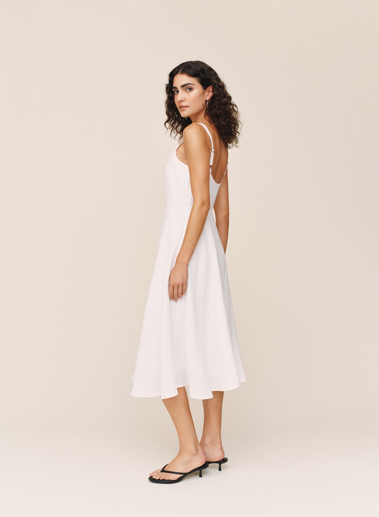 B6748-331-302 - APRON MIDI DRESS