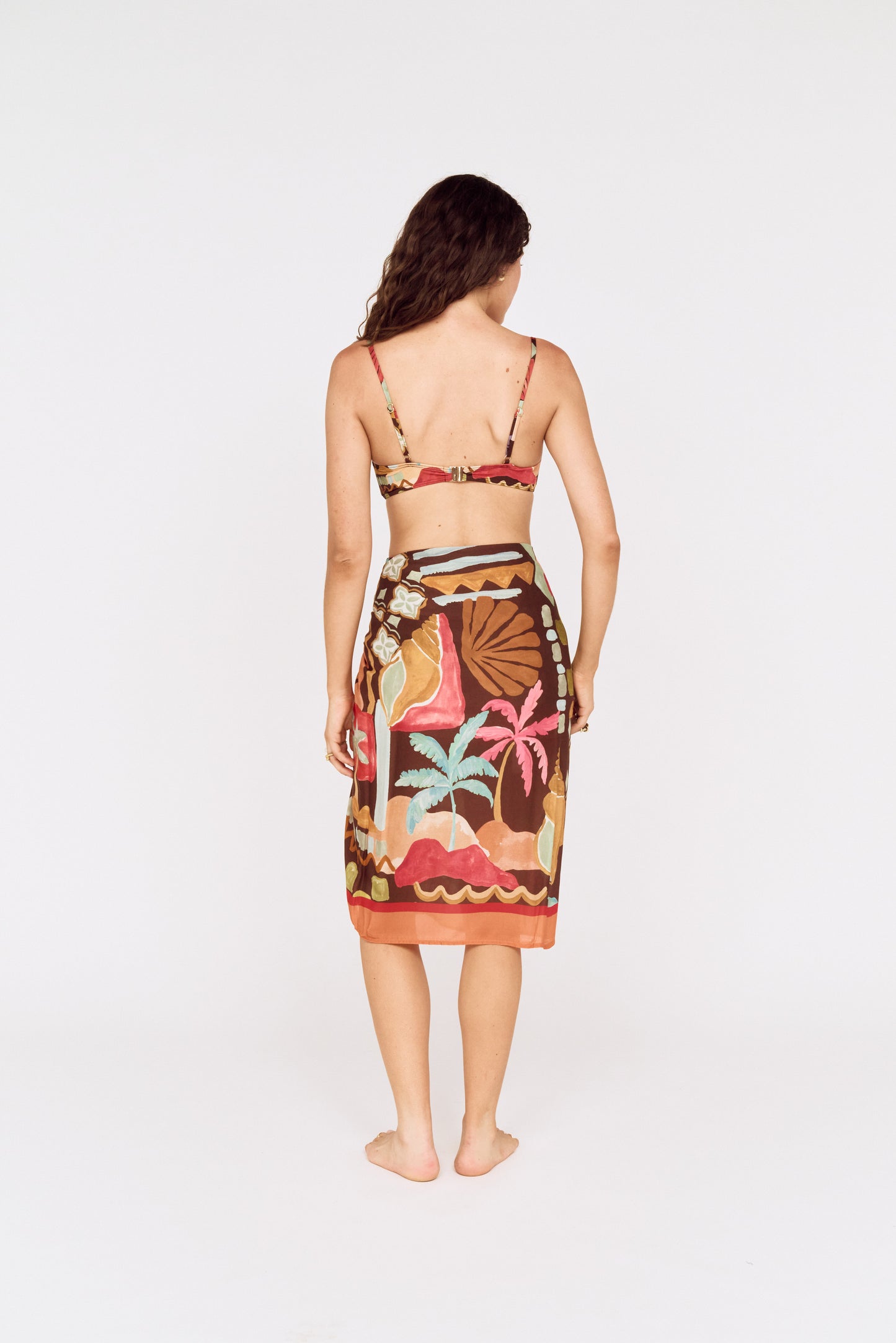ISOLA SARONG