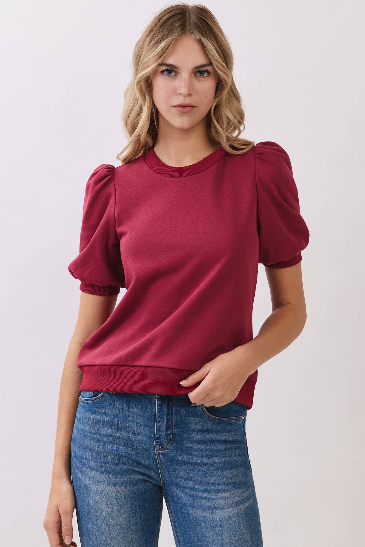 PUFF SLEEVE KNIT TOP