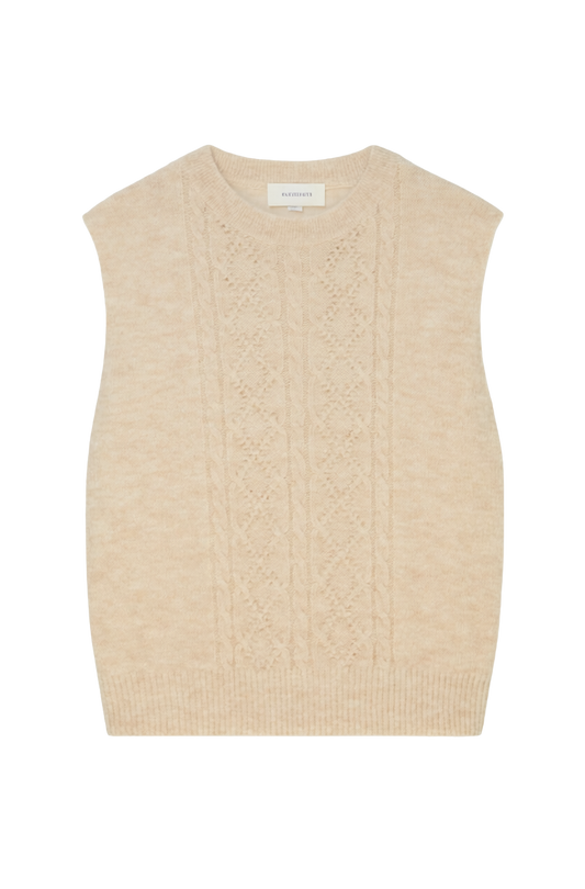 CABLE KNIT SLEEVELESS SWEATER