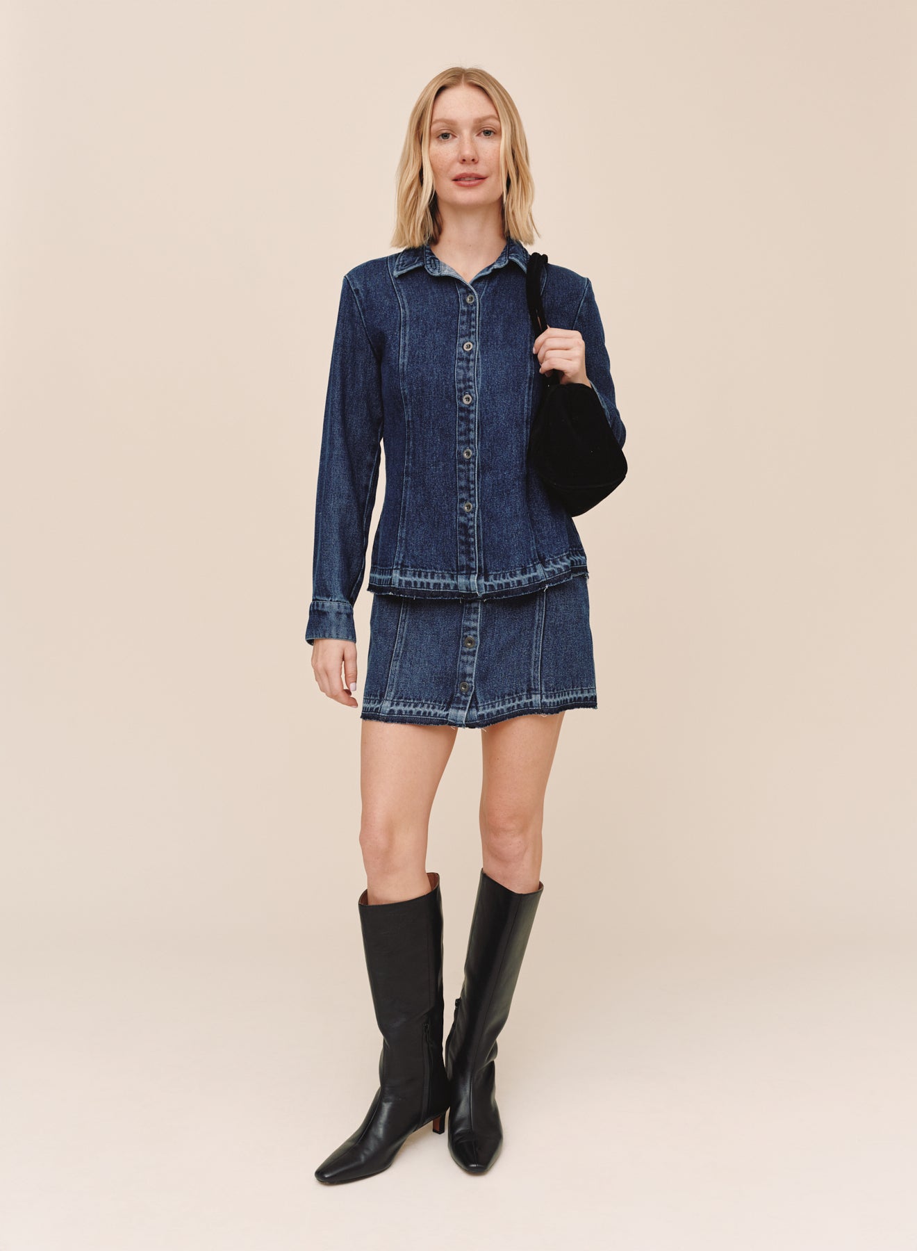 B3705-L67-005 - BUTTON FRONT MINI SKIRT W/ RELEASE HEM