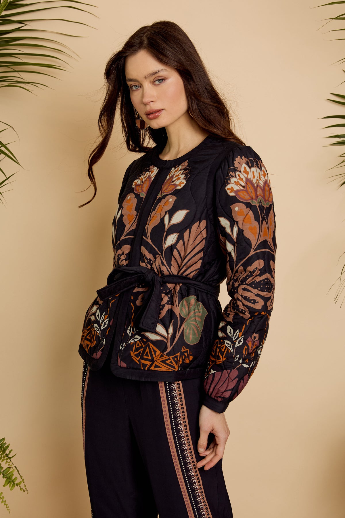 Ember Reversible Jacket in Crouching Cheetah Black
