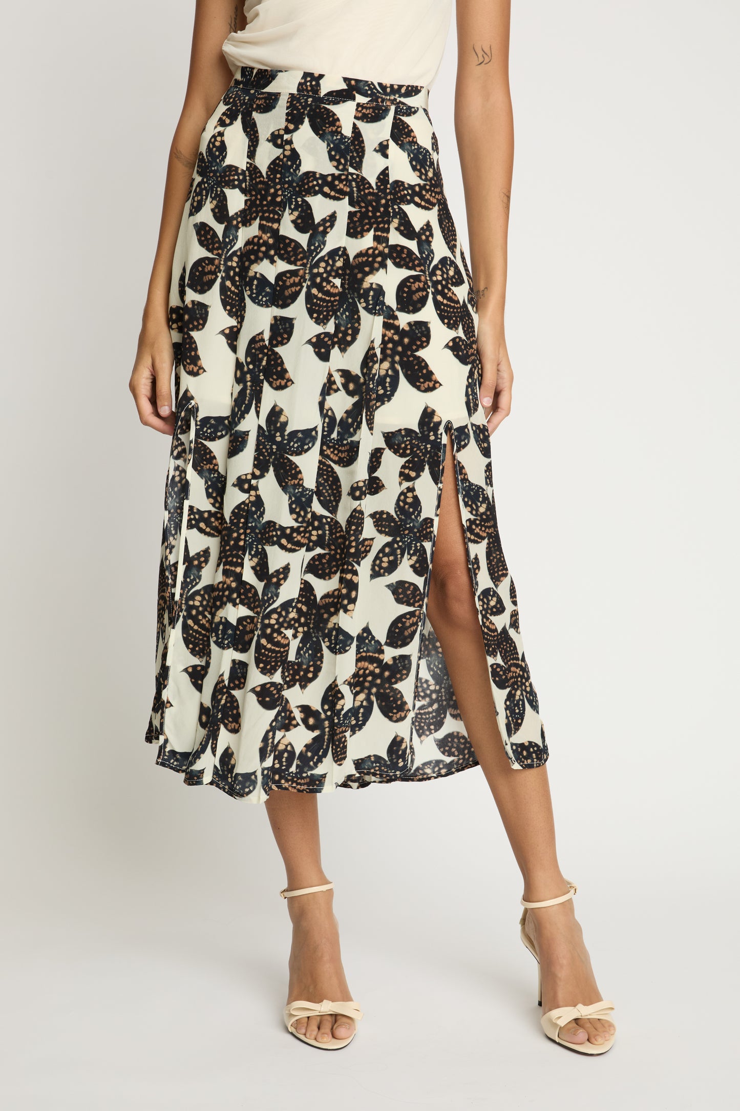 Glenda Skirt in Ink Press