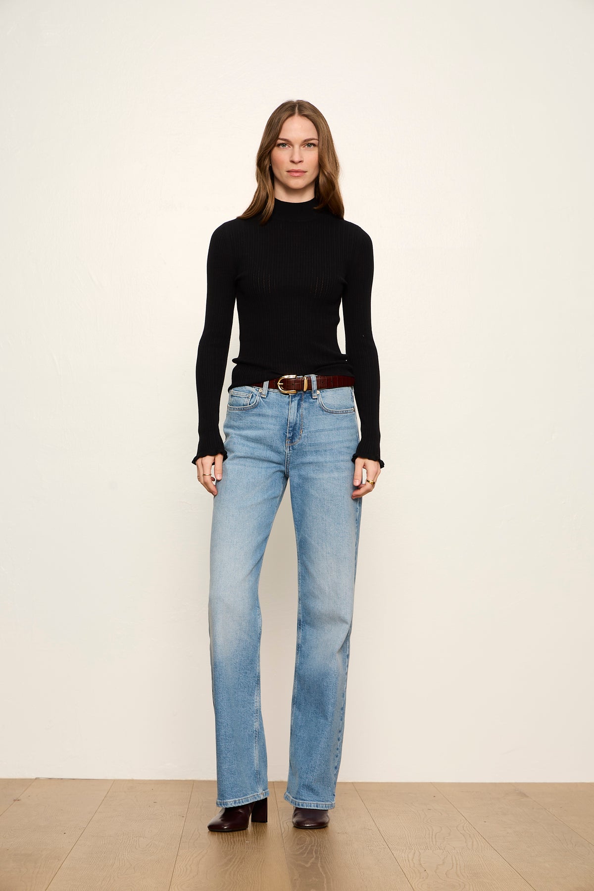 ESSENTIAL KNIT L/S TOP
