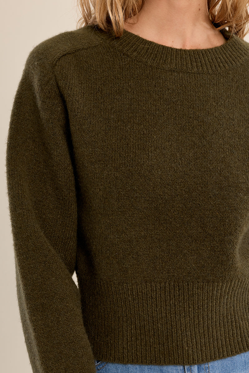 LADIES KNITTED SWEATER