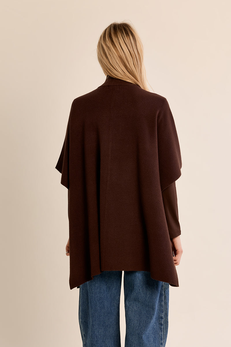 LADIES KNITTED CAPE