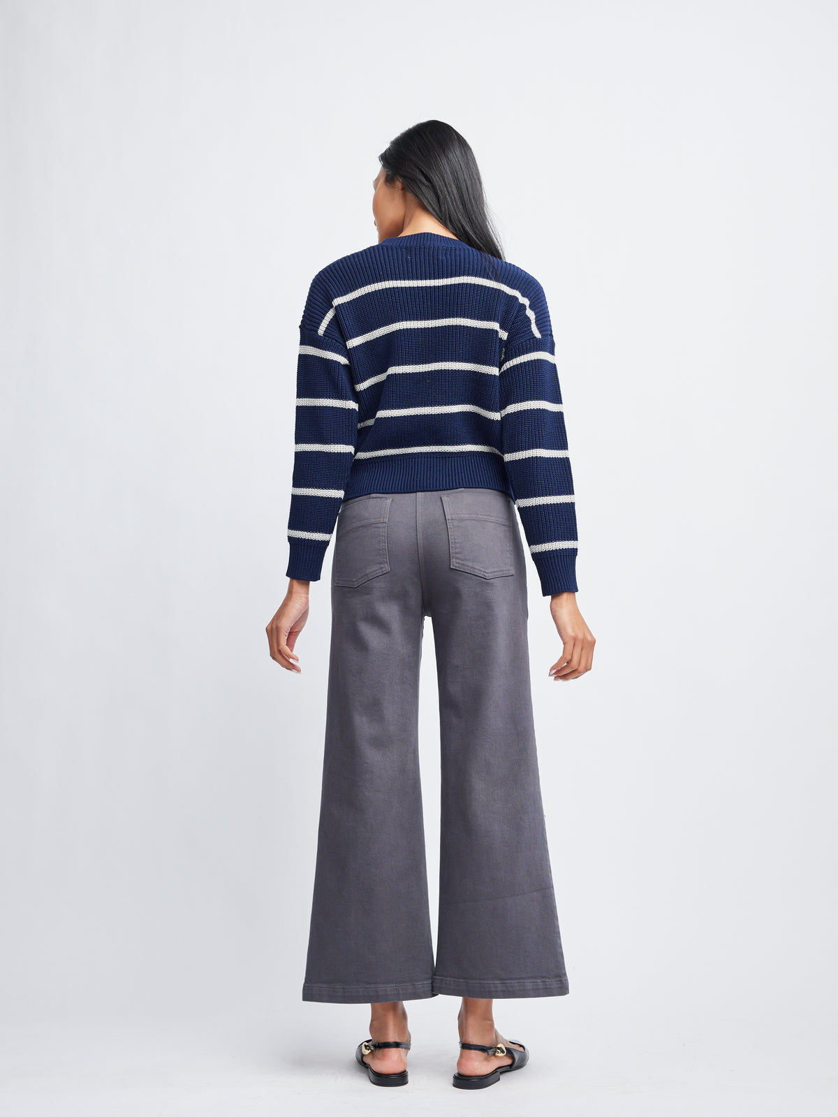 Siobhán Crew L/S Crop Sweater