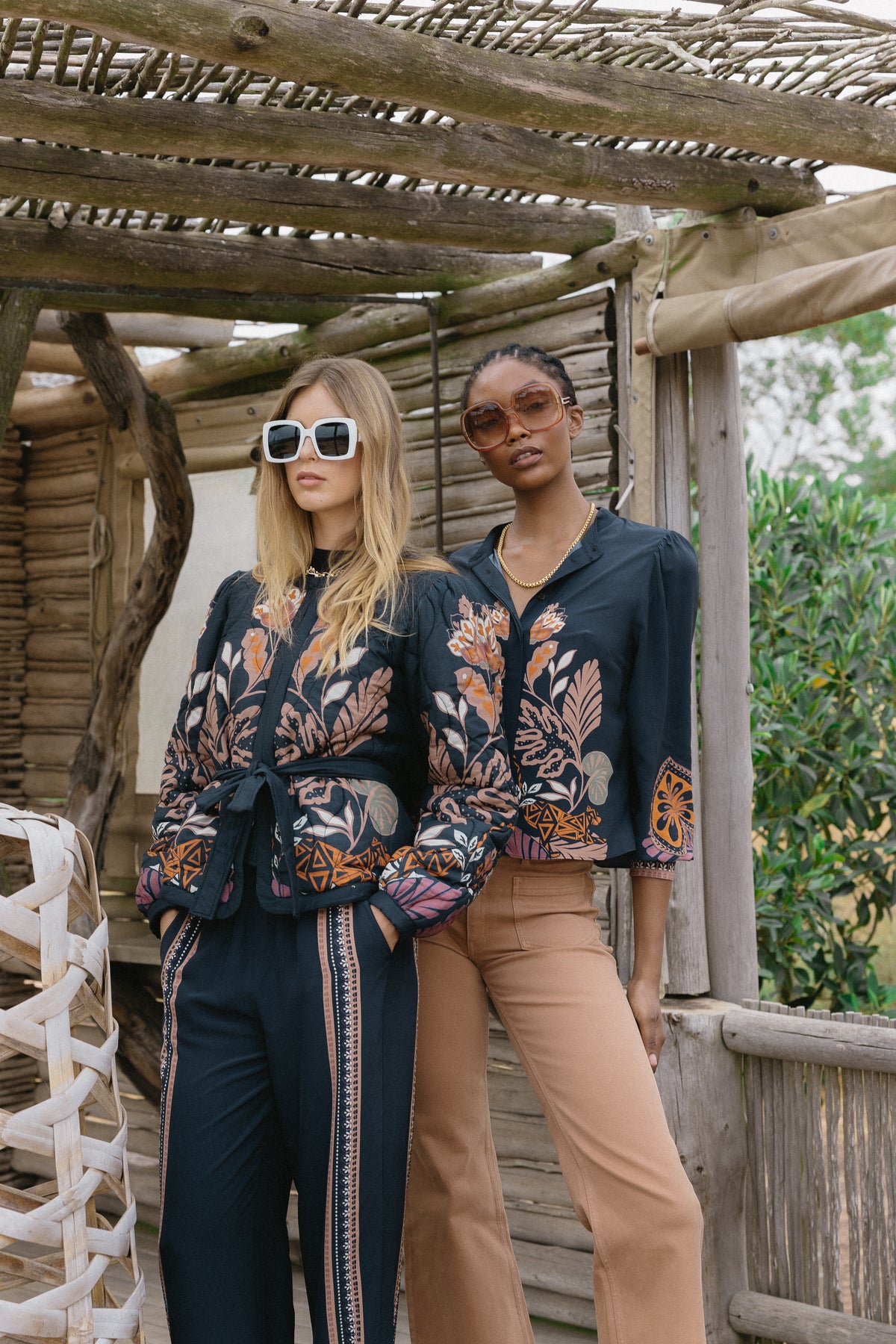 Ember Reversible Jacket in Crouching Cheetah Black