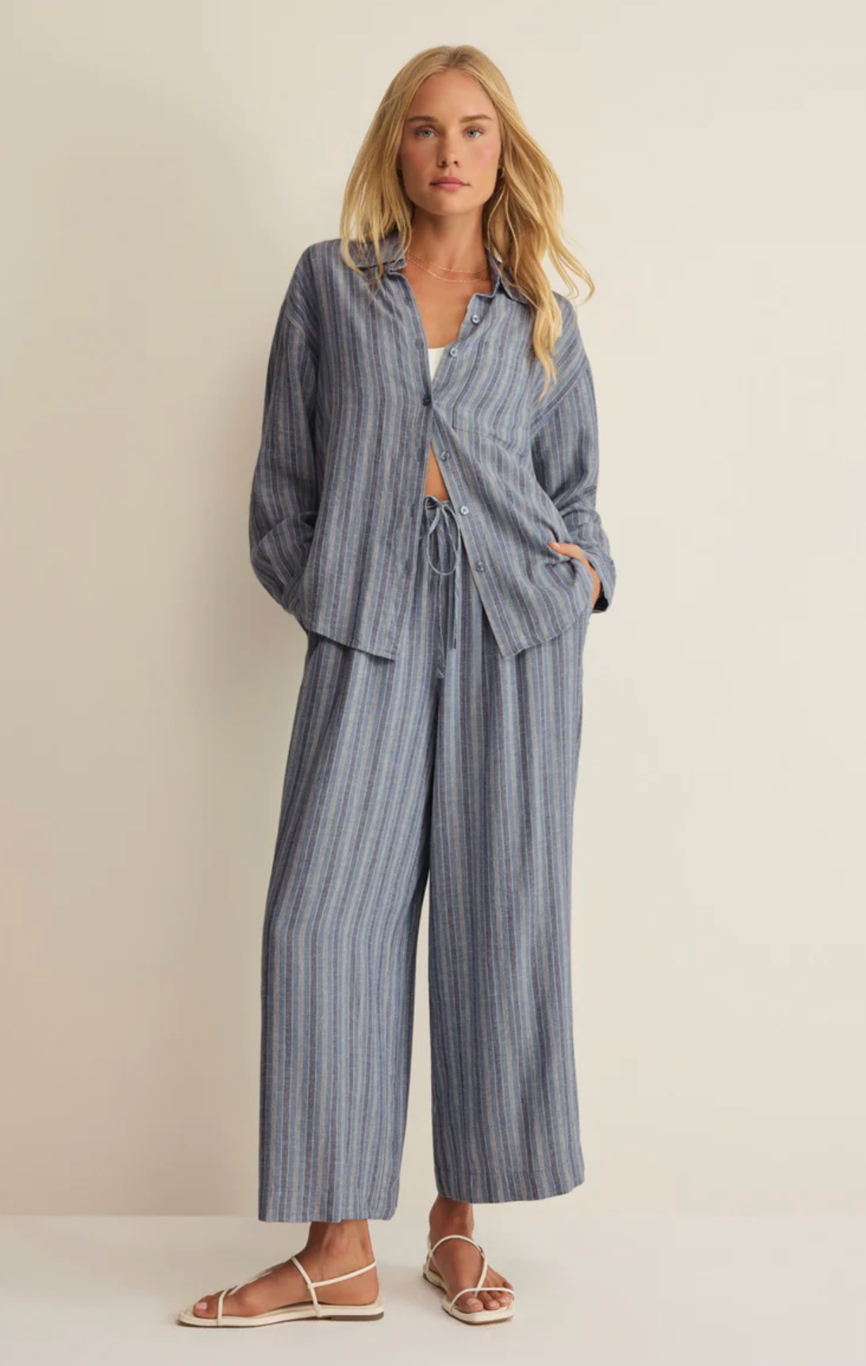 THE PERFECT STRIPED BUTTON UP