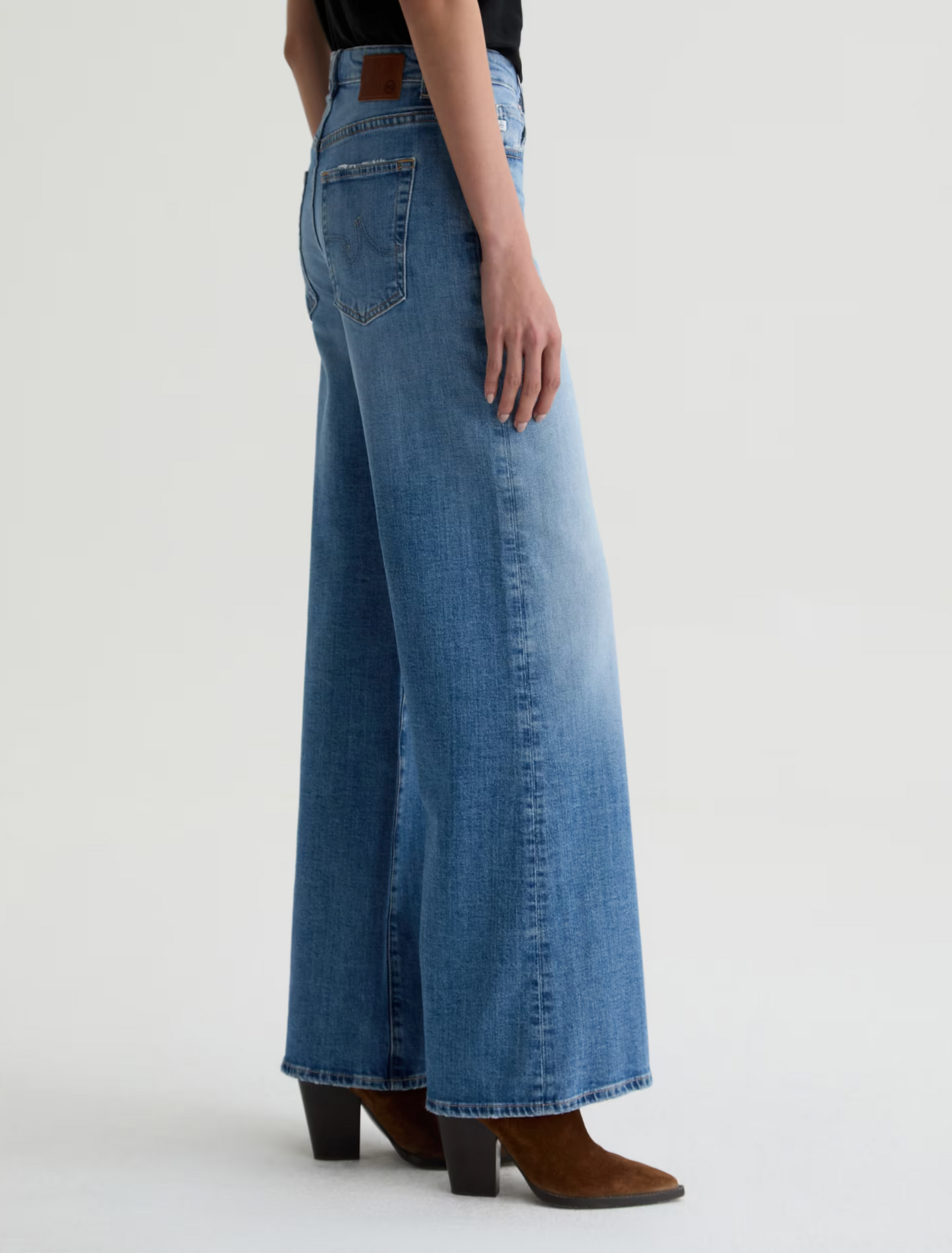 SAIGE WIDE LEG JEAN