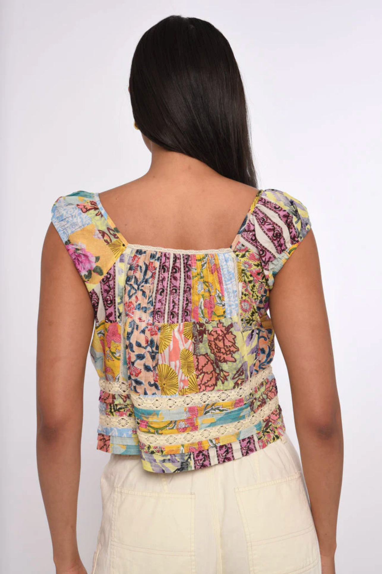 SHIRI TOP