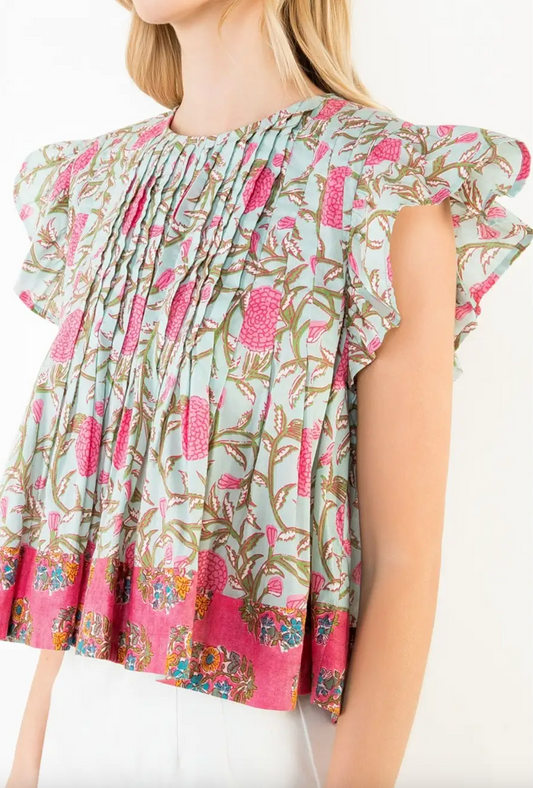 FLUTTER SLEEVE TOP