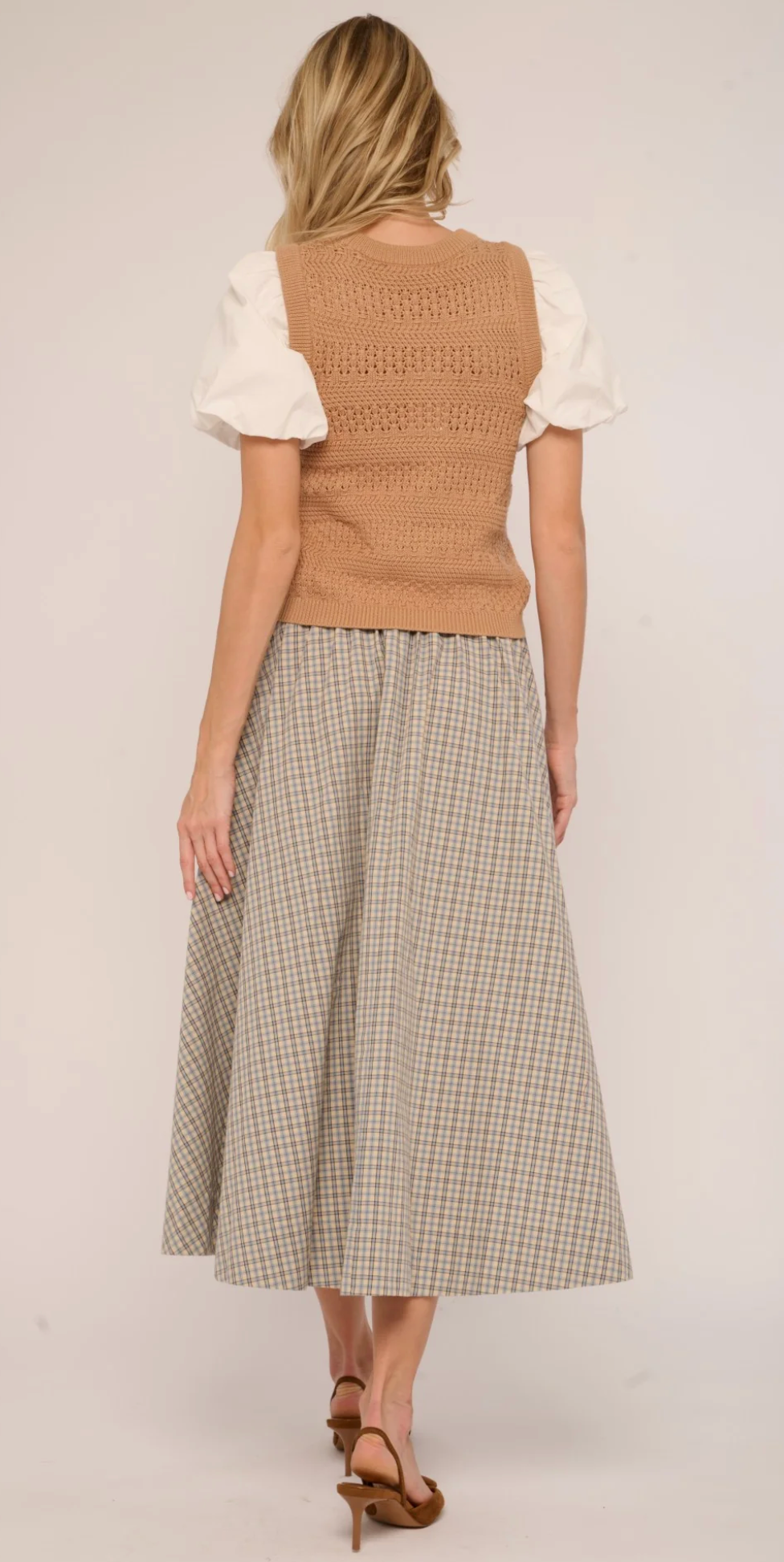 DANNI TEE