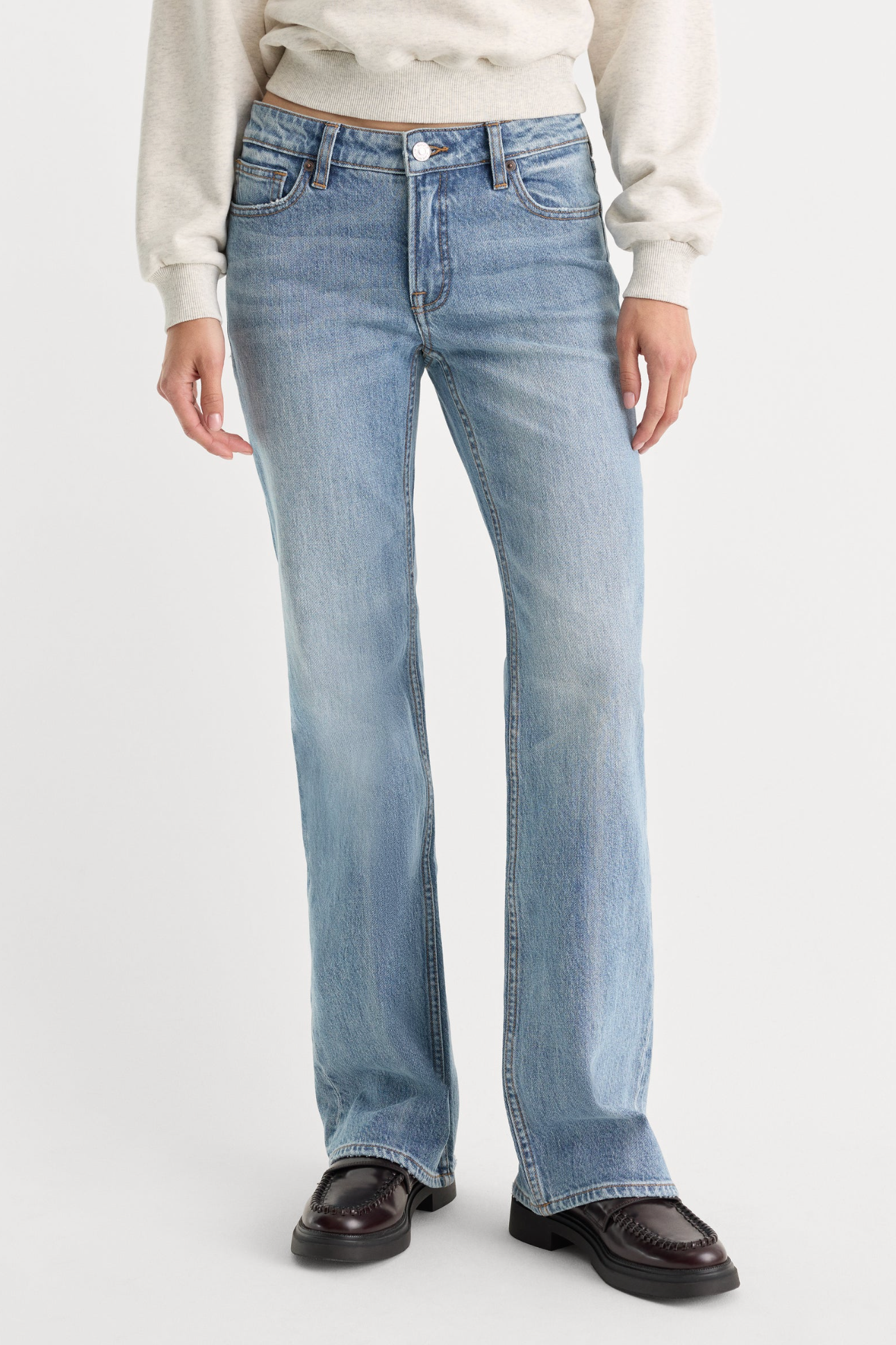 VINTAGE LOW LOOSE JEANS