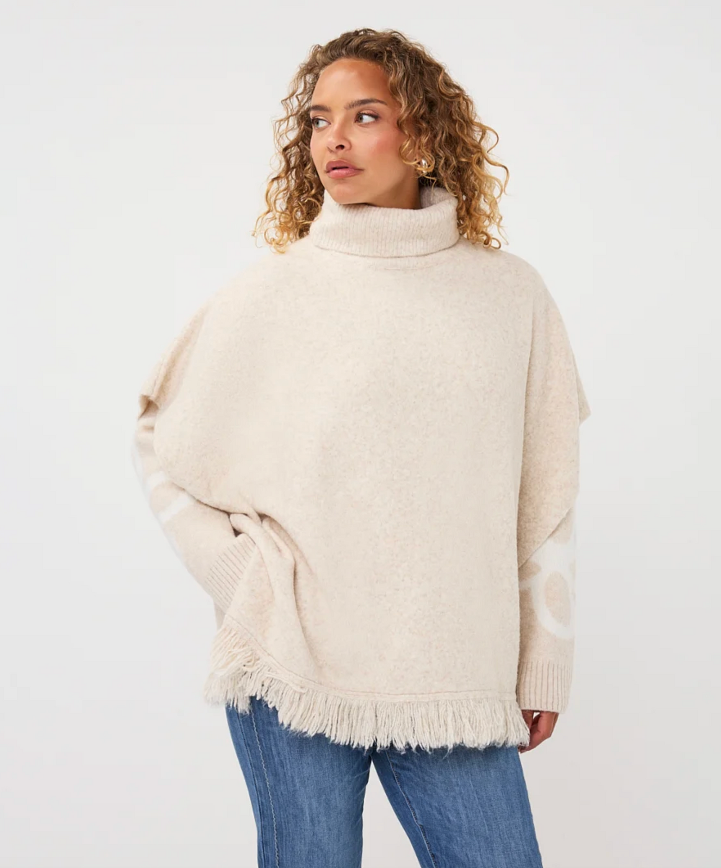 COLLARED PONCHO WITH FRINGE