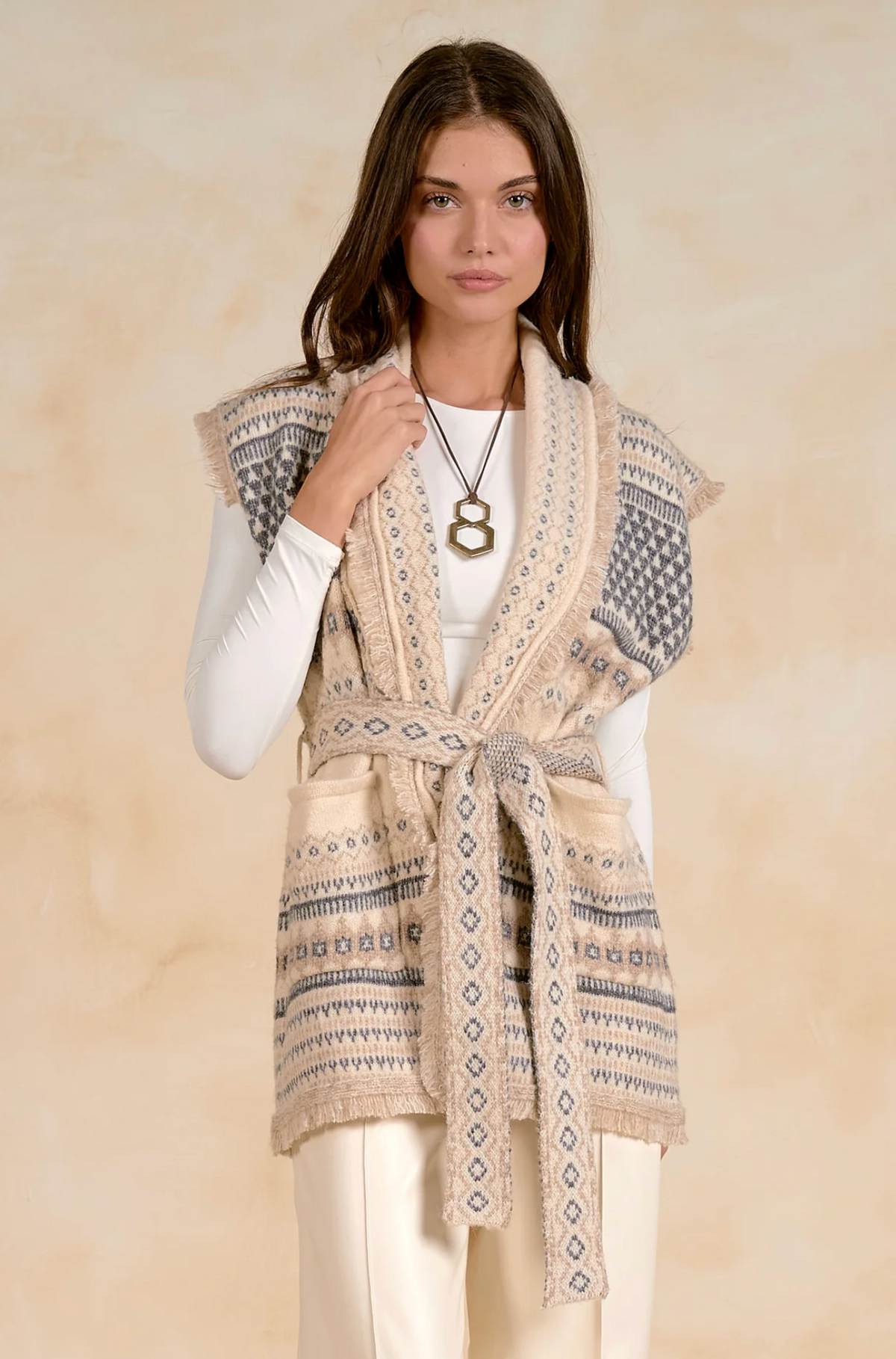 SLEEVELESS SWEATER CARDIGAN