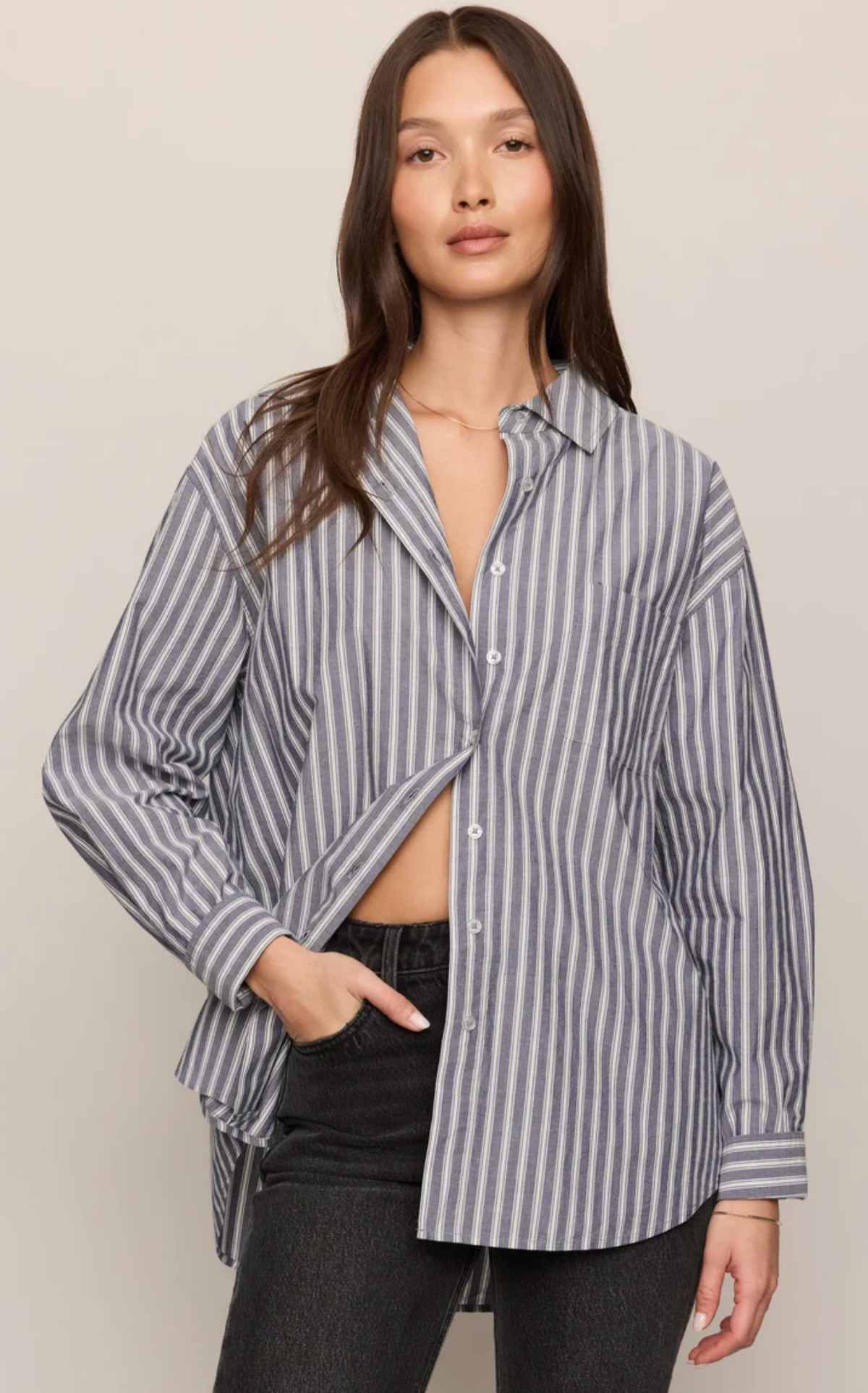 THE GALLERY STRIPE BUTTON UP