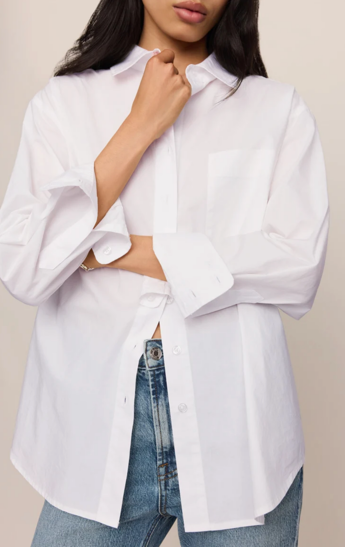 THE GALLERY BUTTON UP