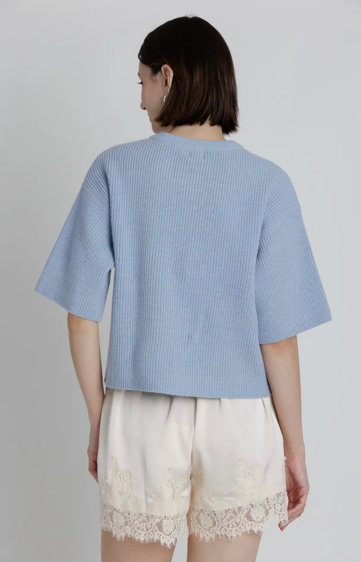 SHORT SLEEVE KNIT CARDIGAN