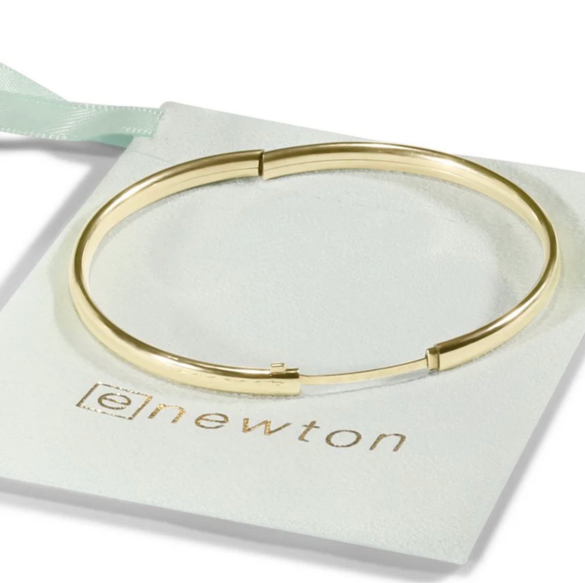 CHERISH GOLD BANGLE BRACELET