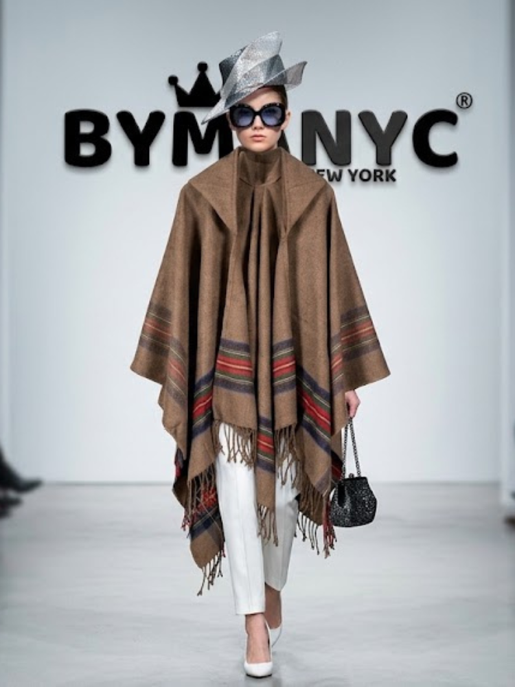 WOMEN'S CAPE JACKET - BATTERY PARK