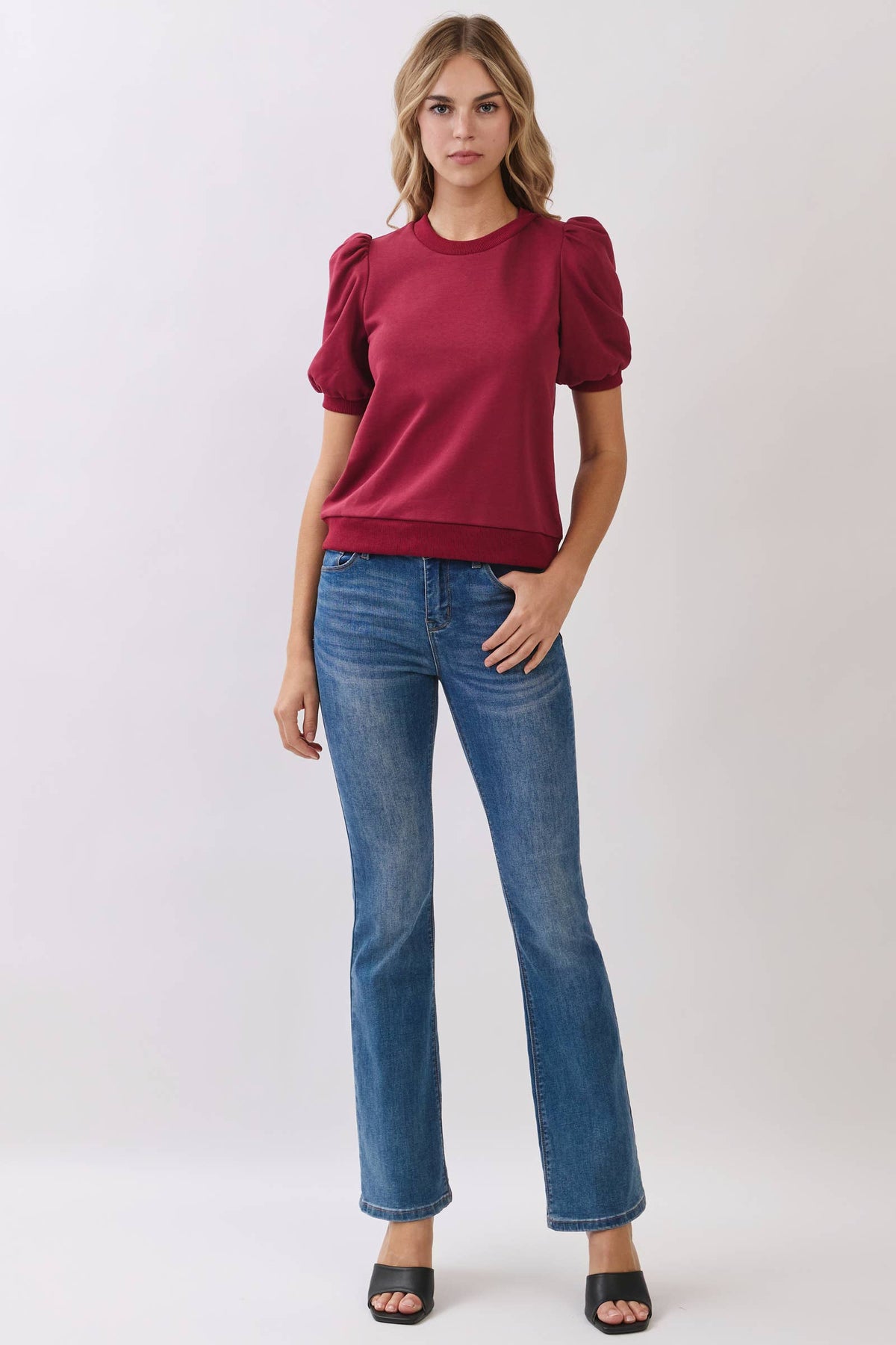 PUFF SLEEVE KNIT TOP