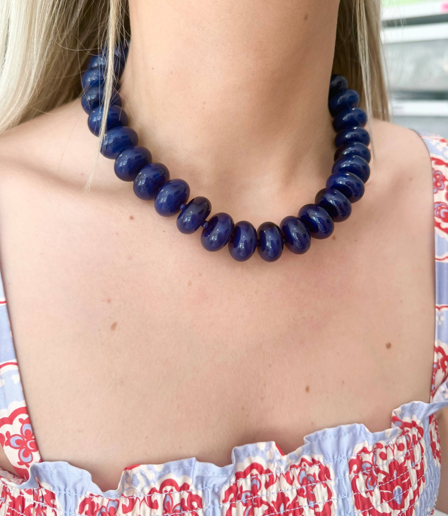 BAILEY CHUNKY BEADED NECKLACE - NAVY