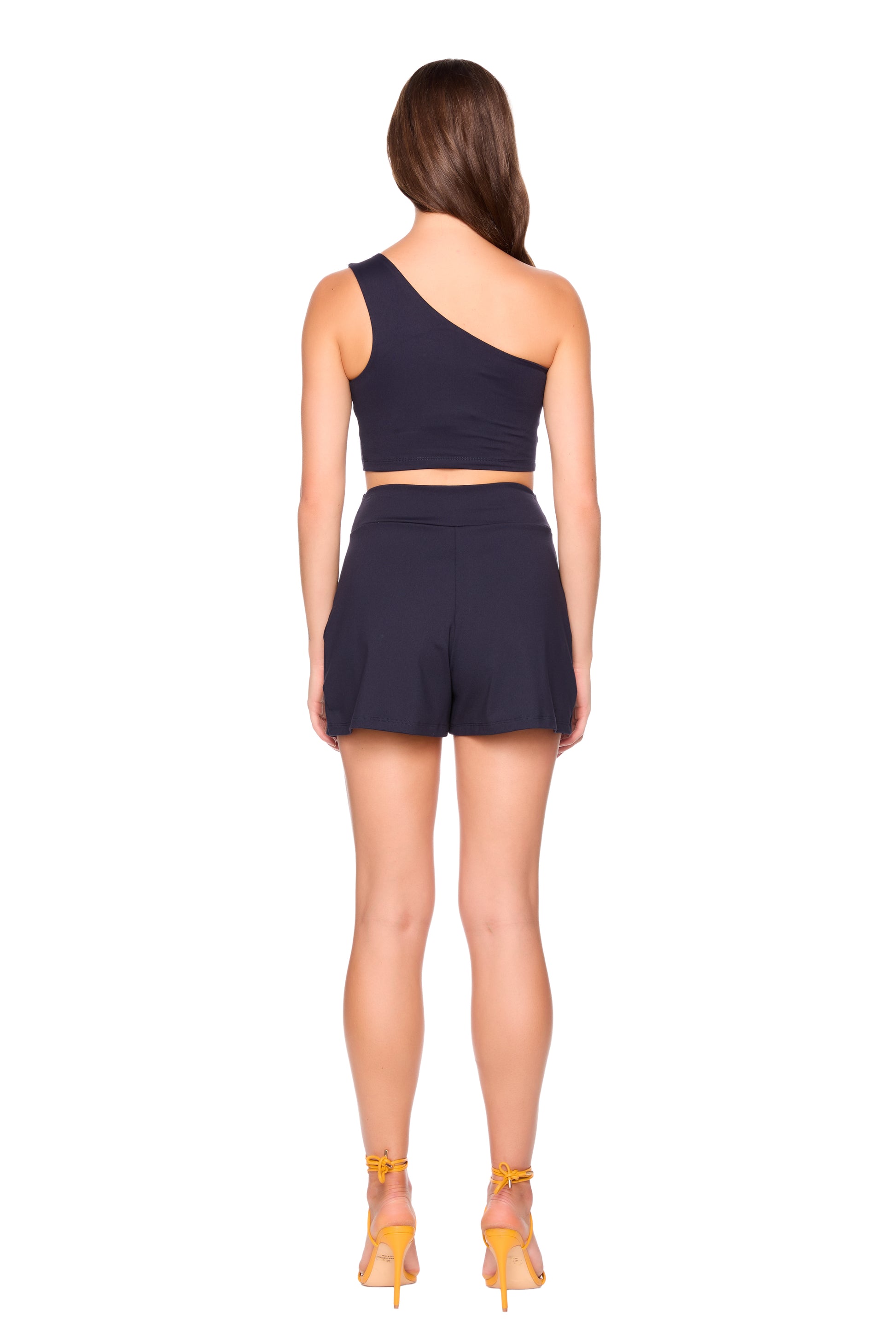 essential pleated short 3"