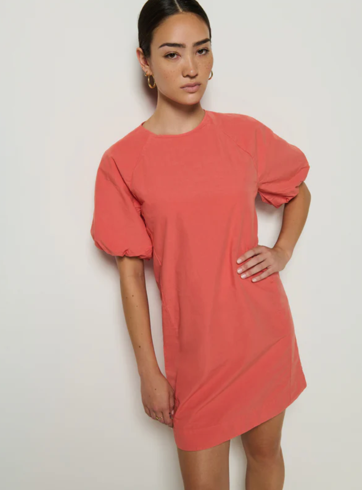 MINNIE DRESS CORAL KISS