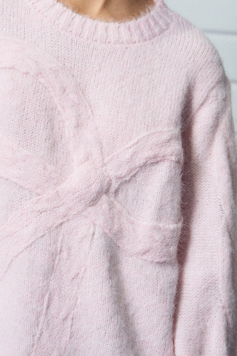 YOUNG LADIES KNITTED SWEATER