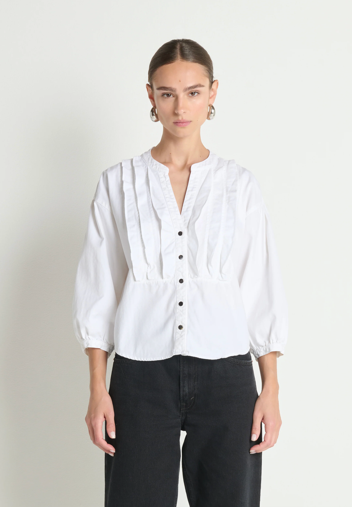 AMELIA RUFFLE SHIRT PORCELAIN