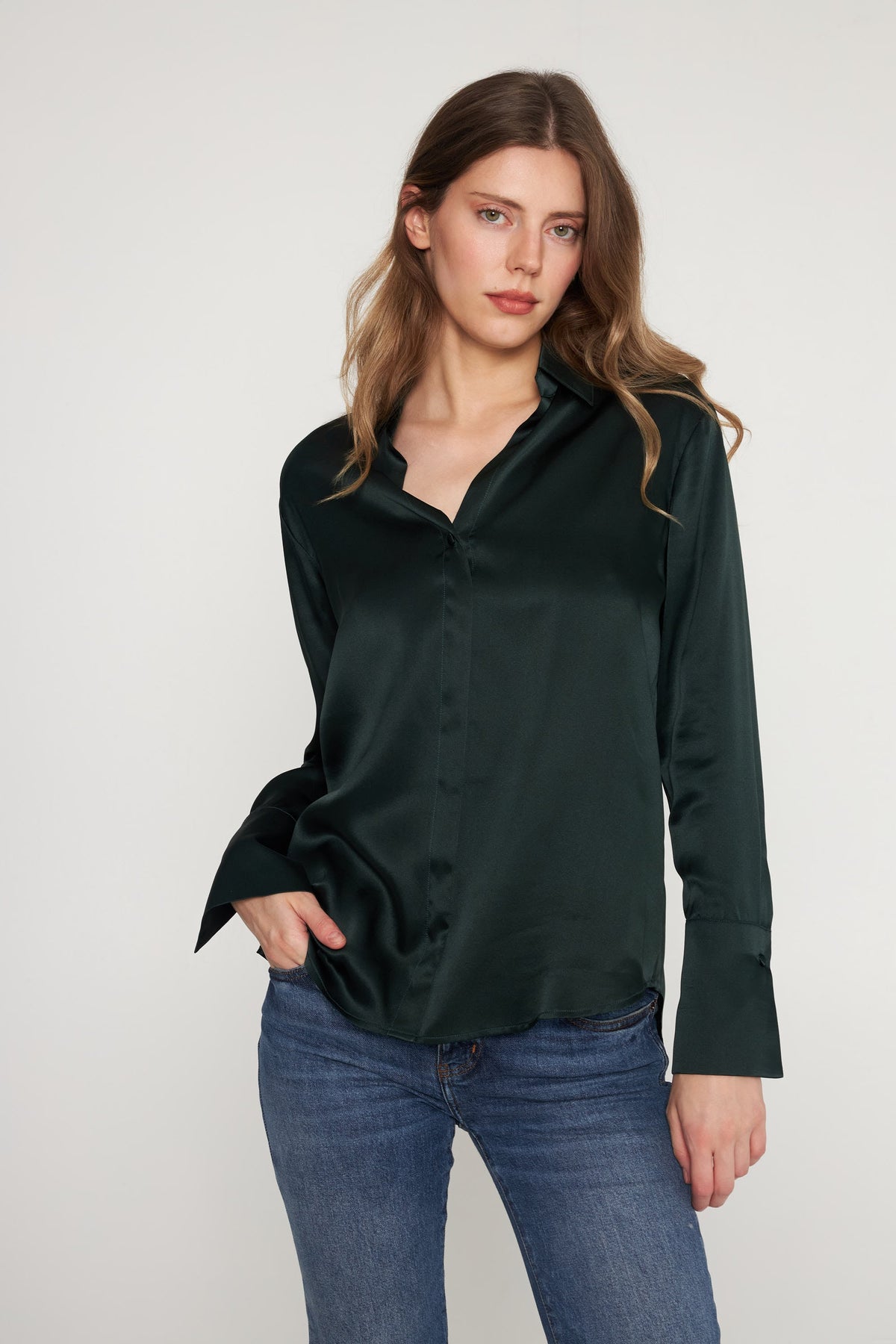 Daria French Cuff Silk Blouse - Forrest Green