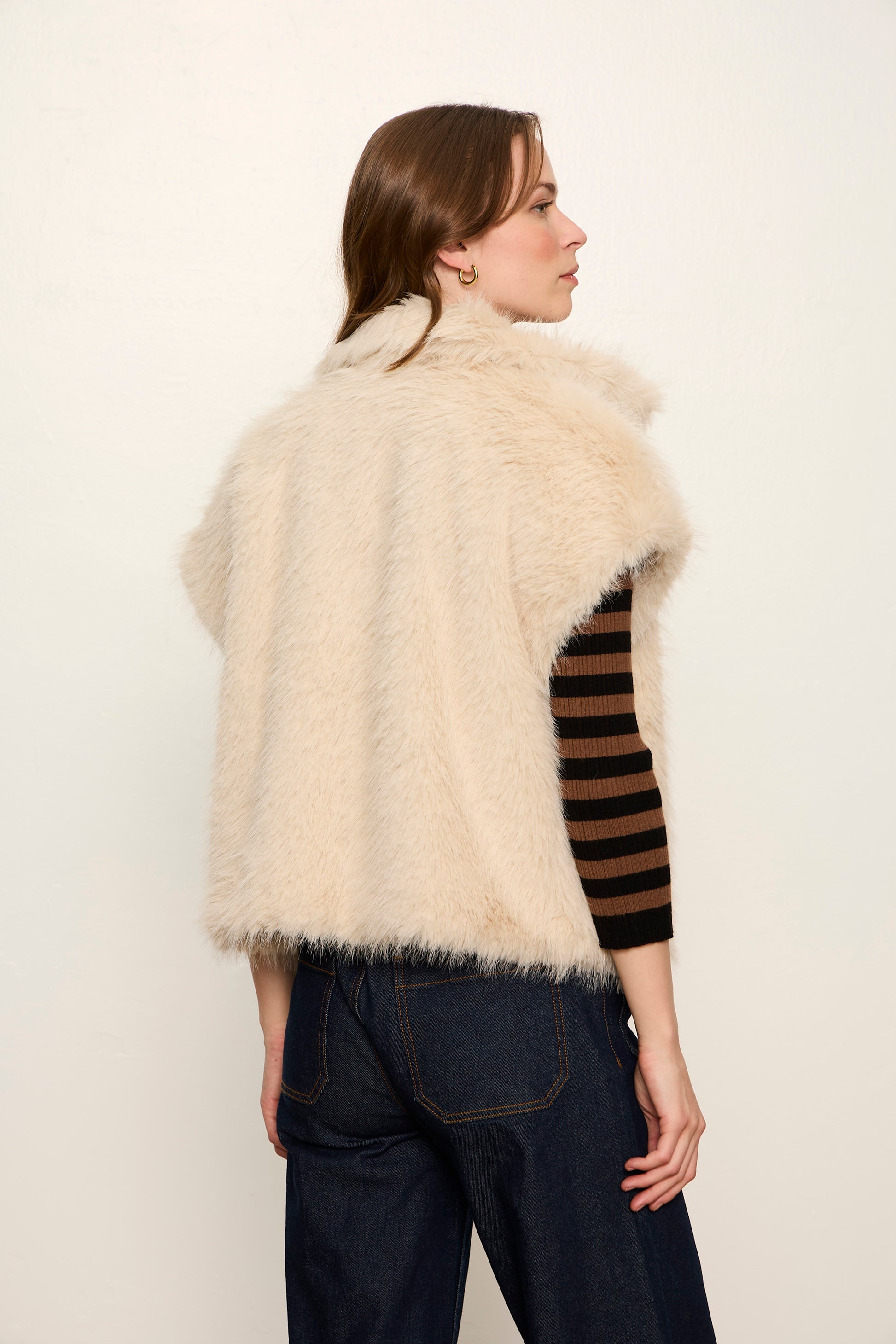 SILKY FUR VEST