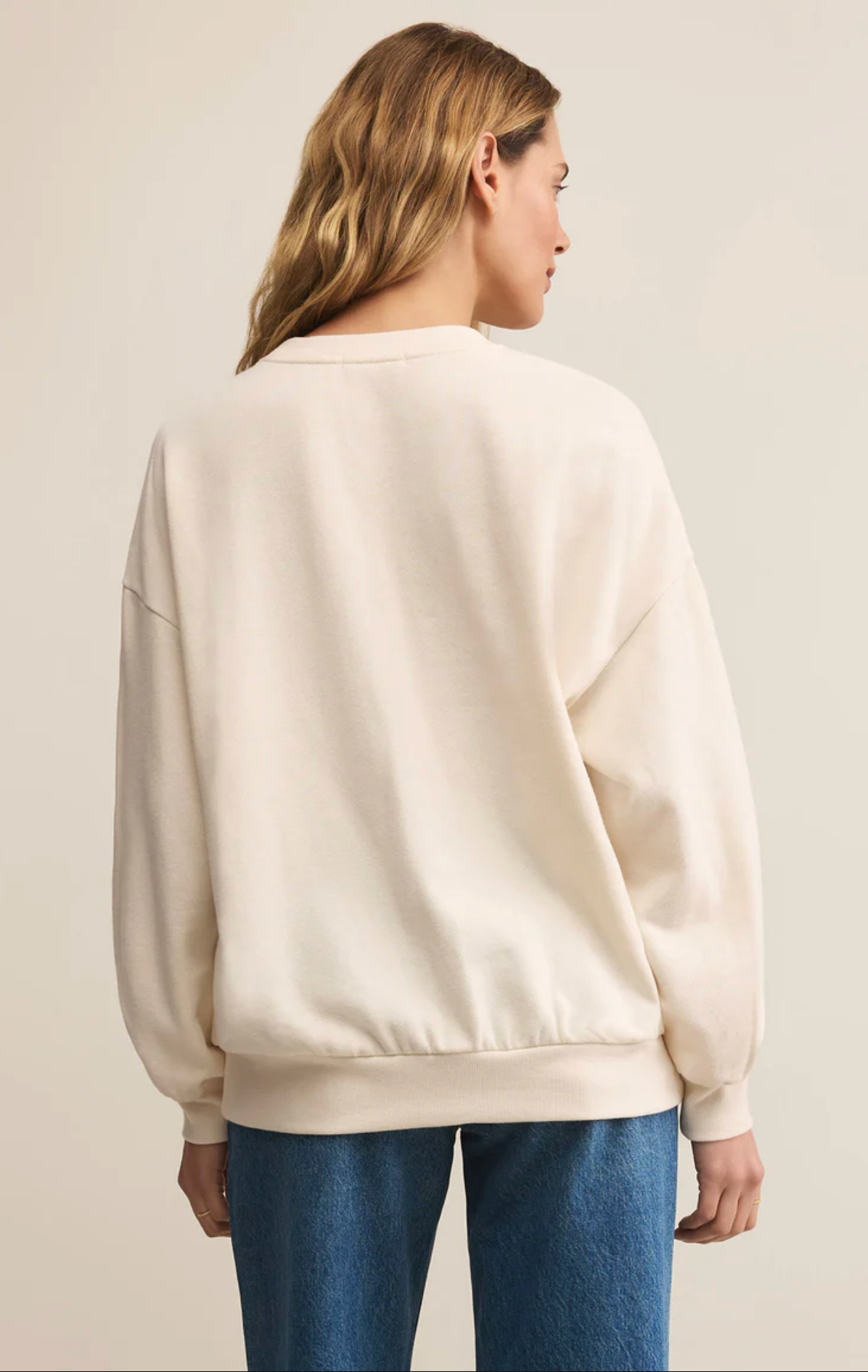OVERSIZED LOVE SWEATSHIRT