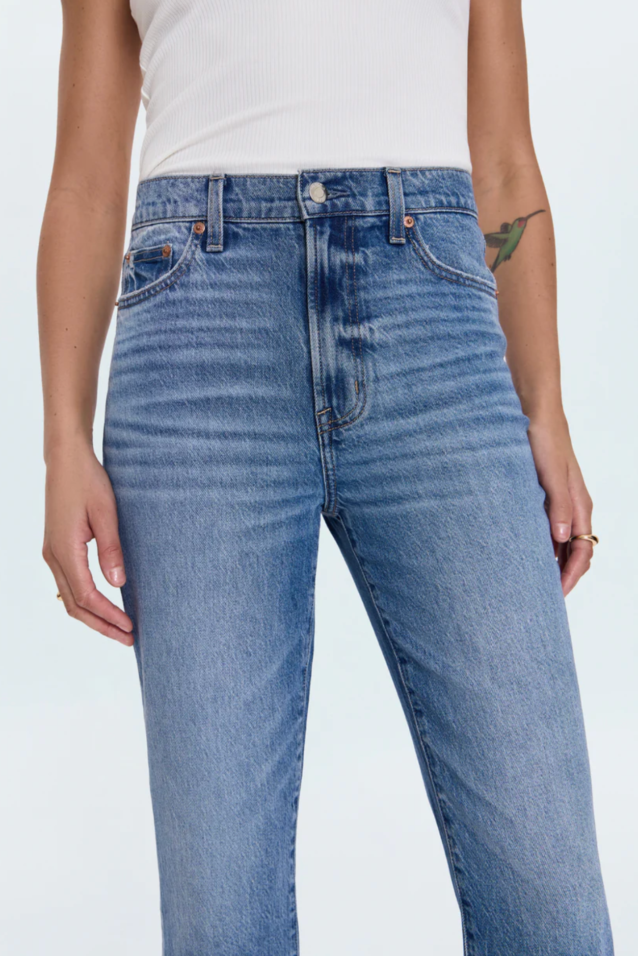 BRI HIGH RISE SLIM STRAIGHT JEAN